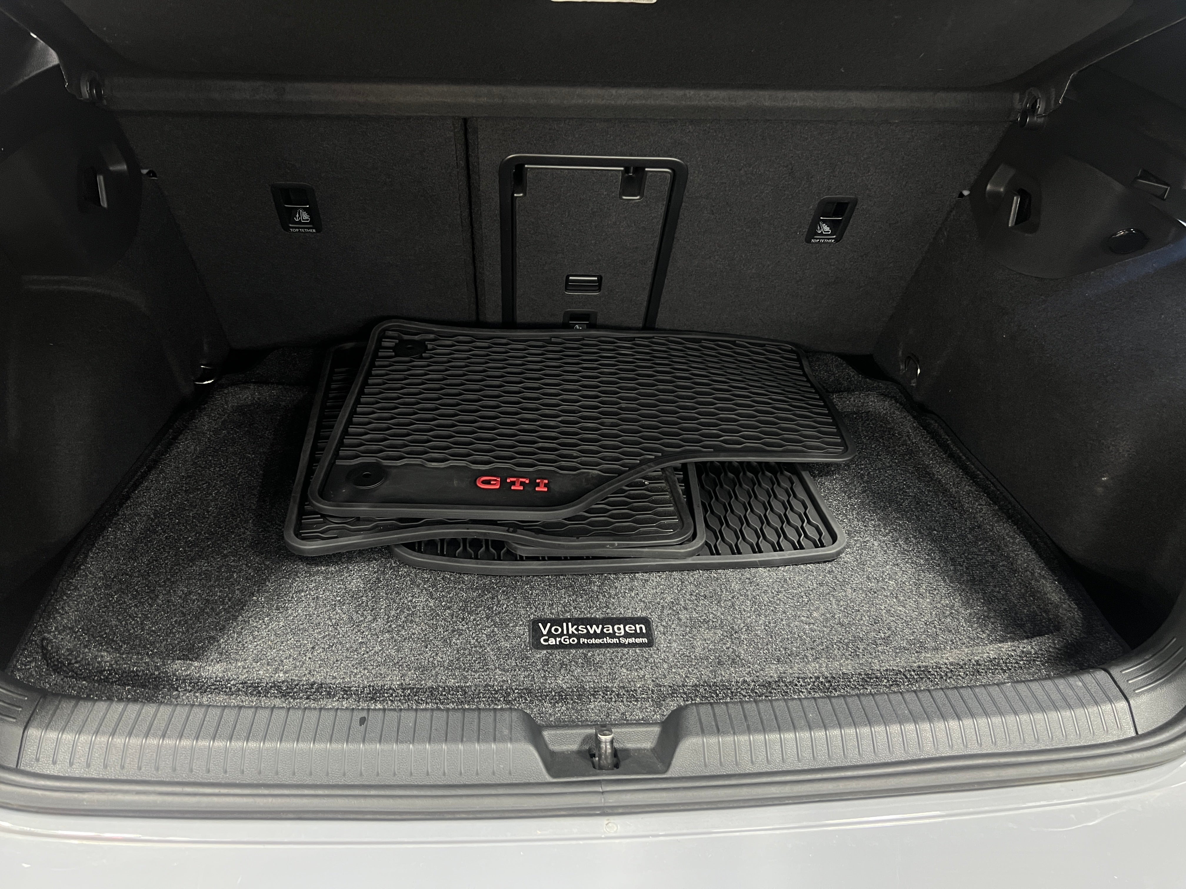 2024 Volkswagen Golf GTI SE 7