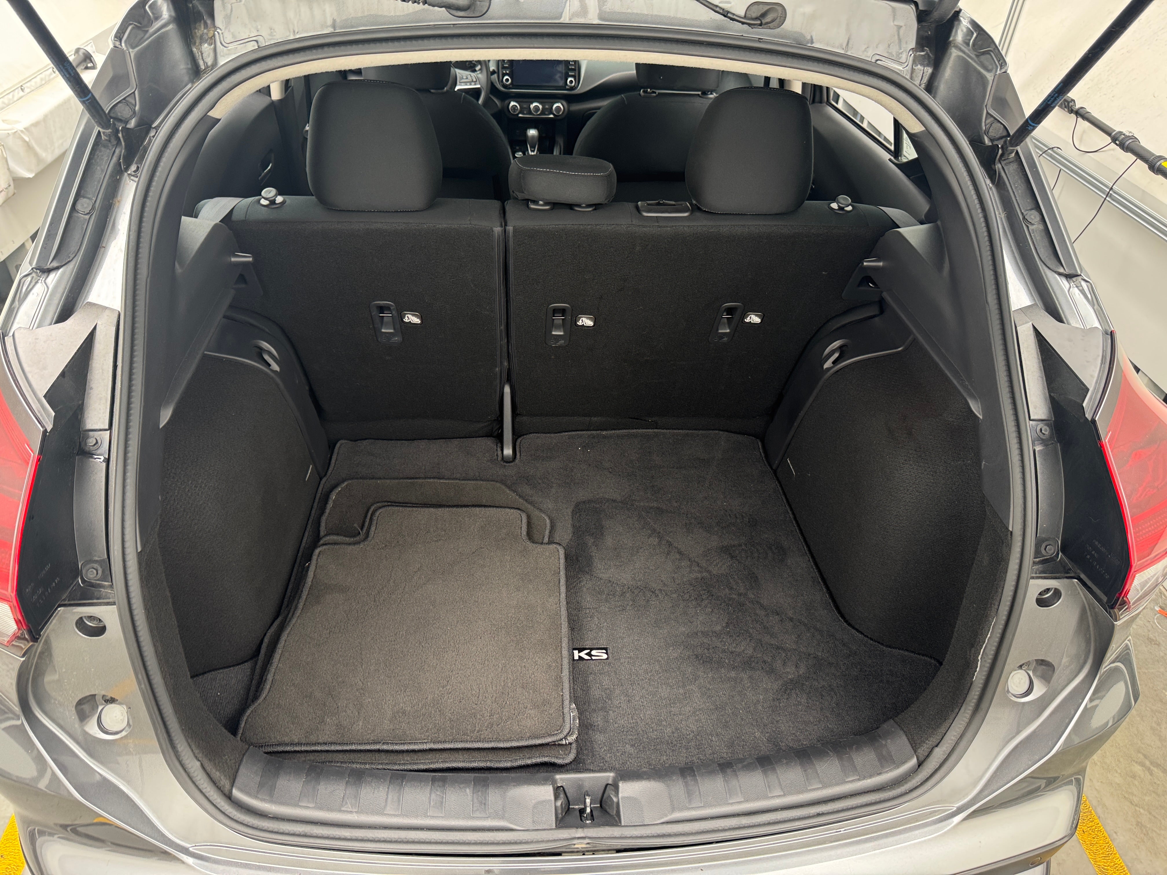 2024 Nissan Kicks SV 7