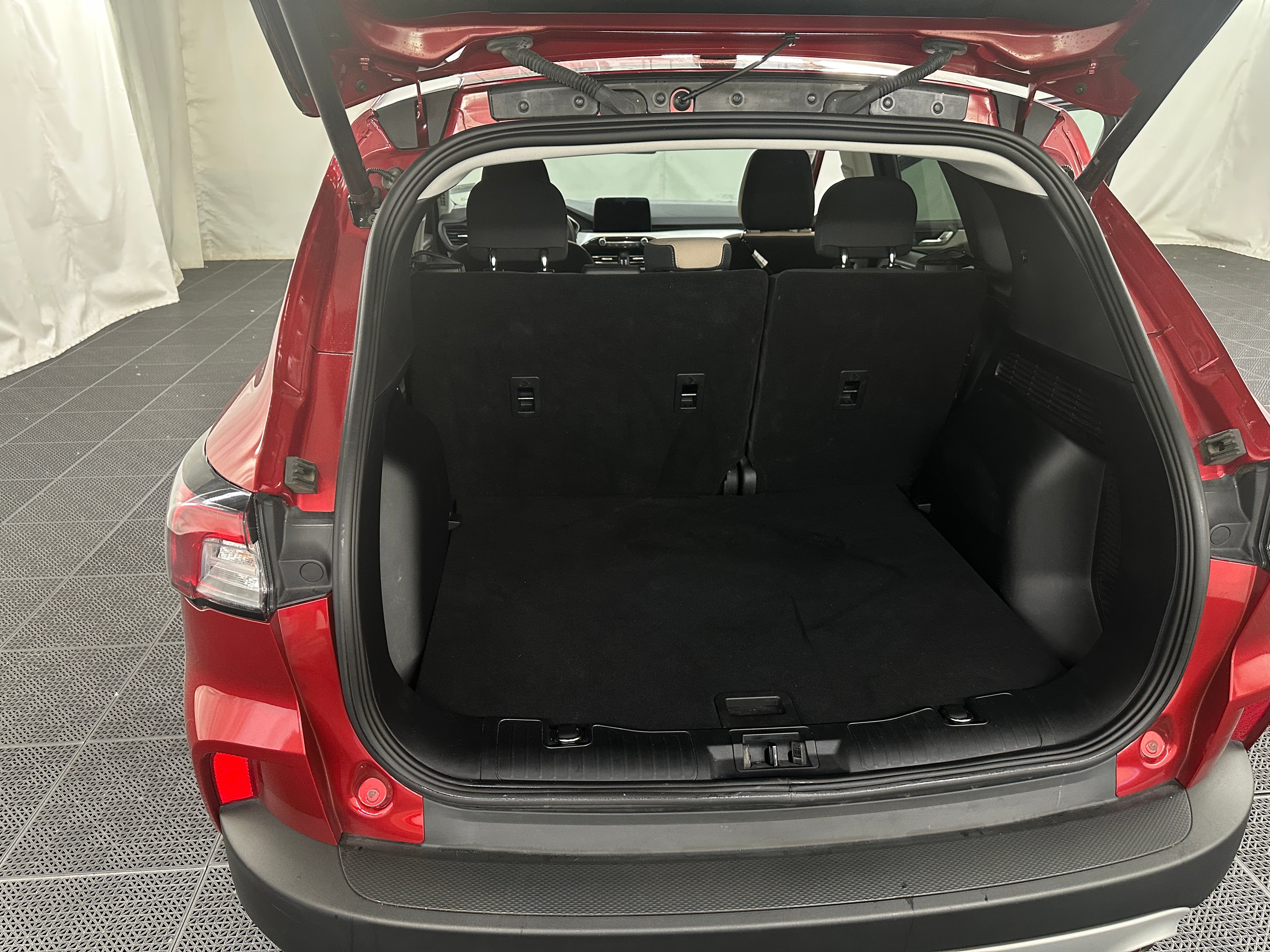 2021 Ford Escape SE 7