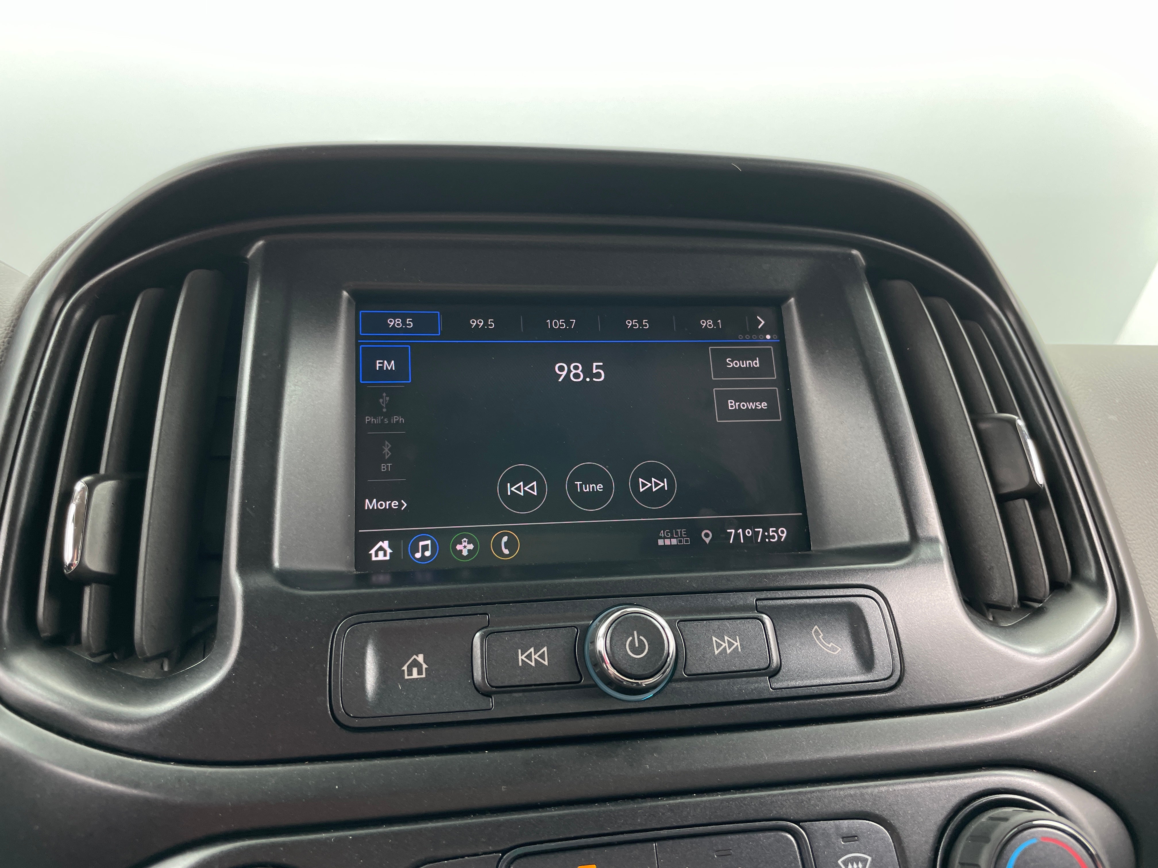 2020 Chevrolet Colorado Work Truck 3