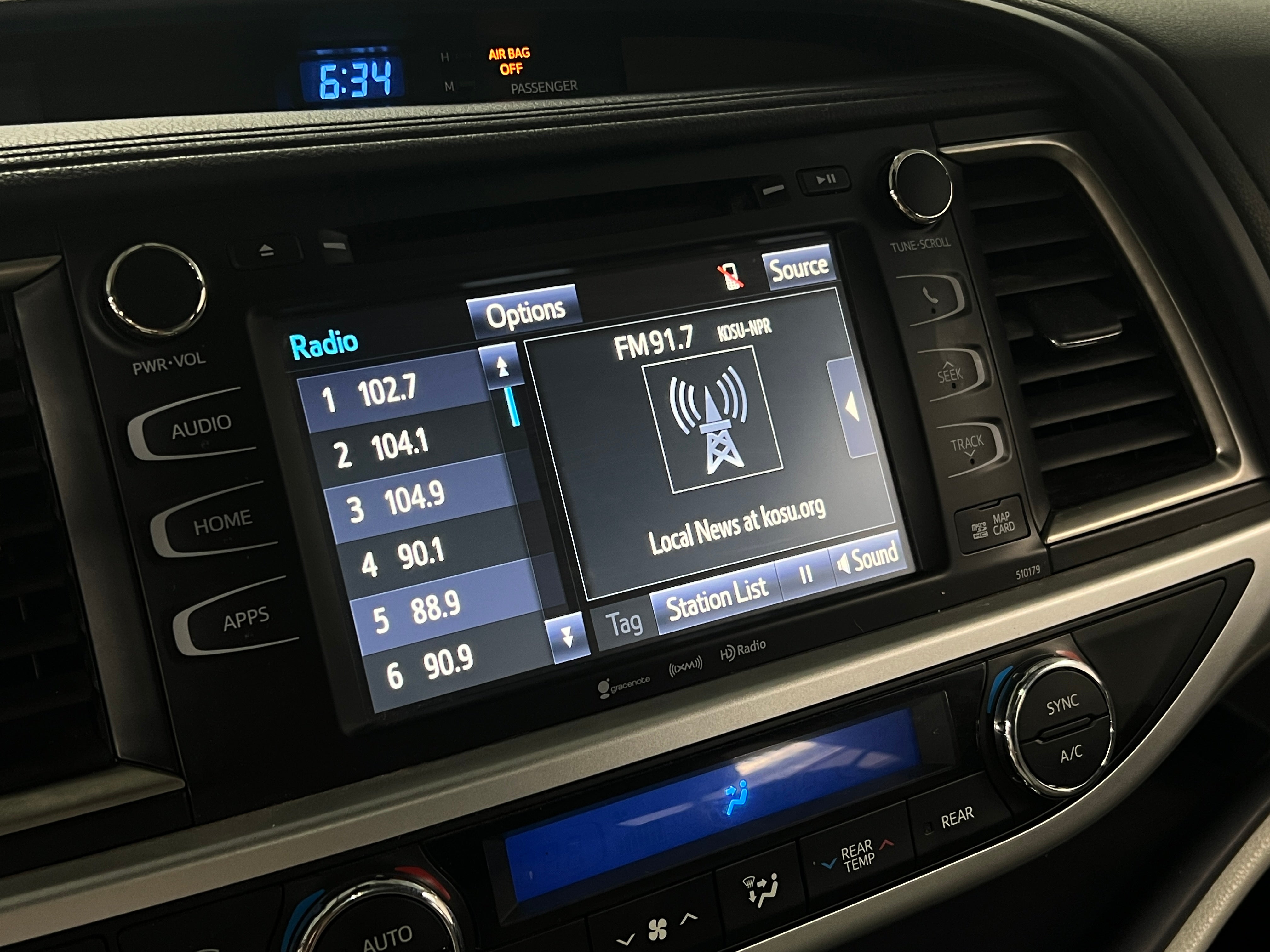 2018 Toyota Highlander XLE 3