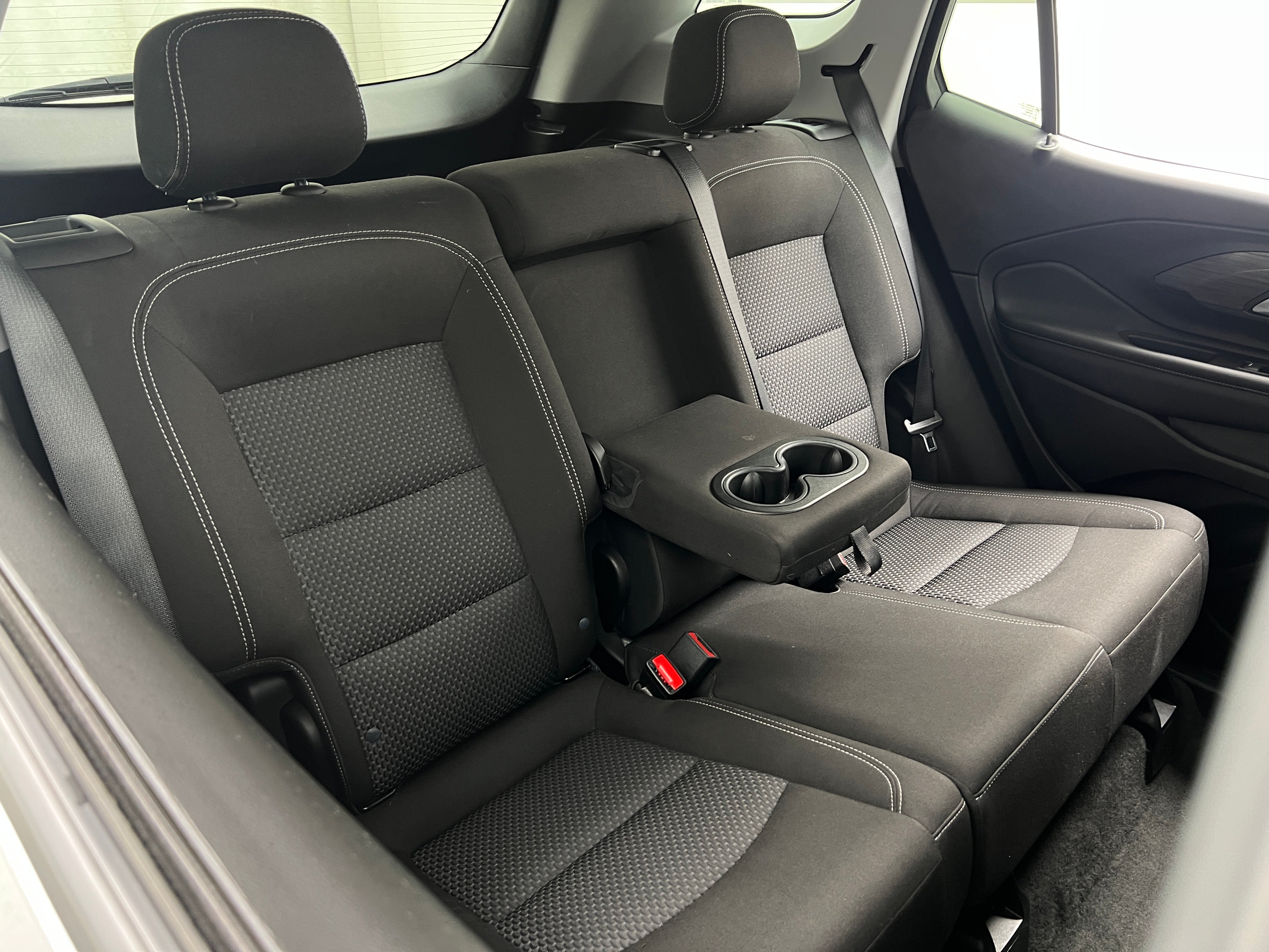 2024 GMC Terrain SLE 6