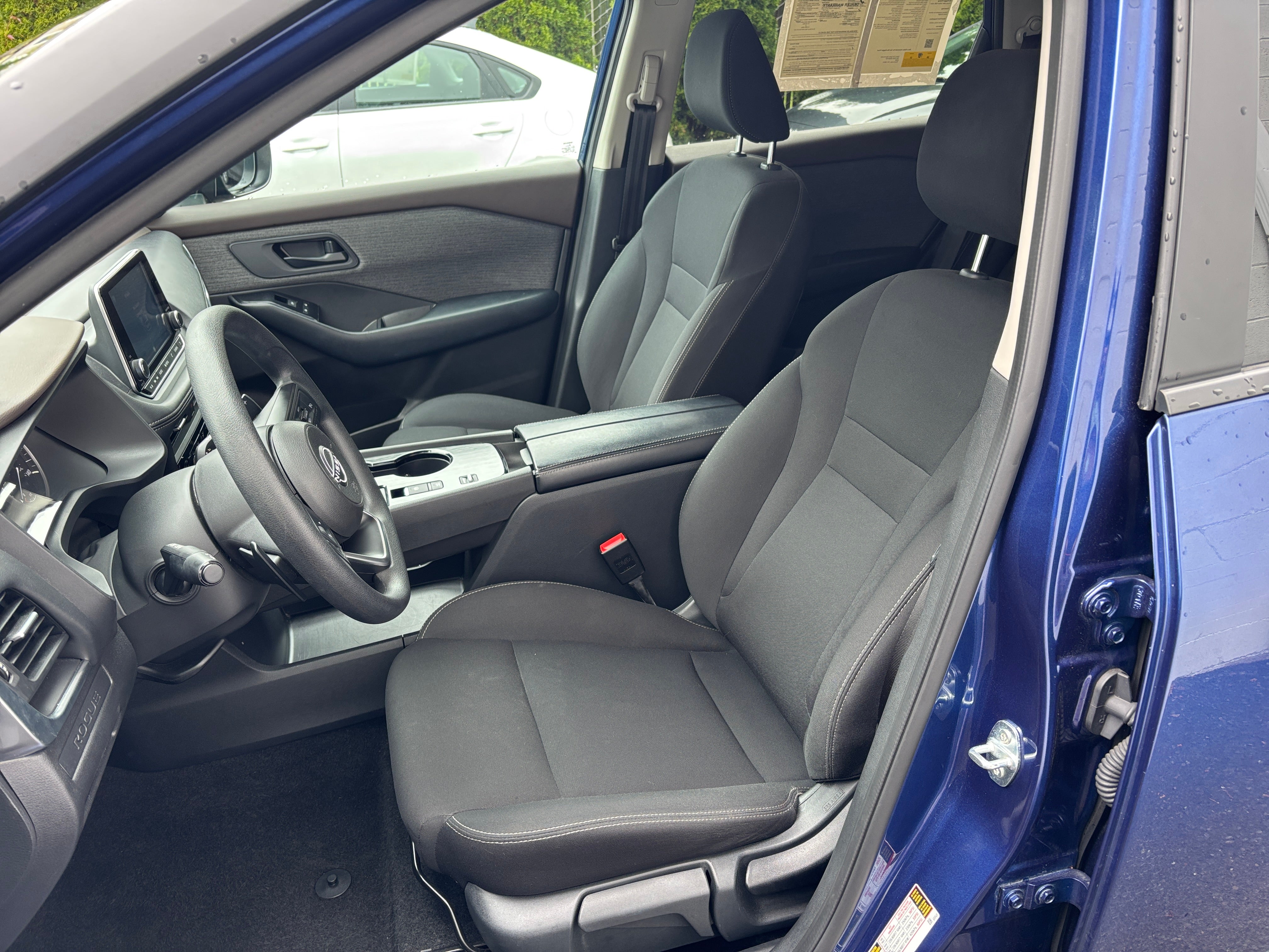 2023 Nissan Rogue S 2
