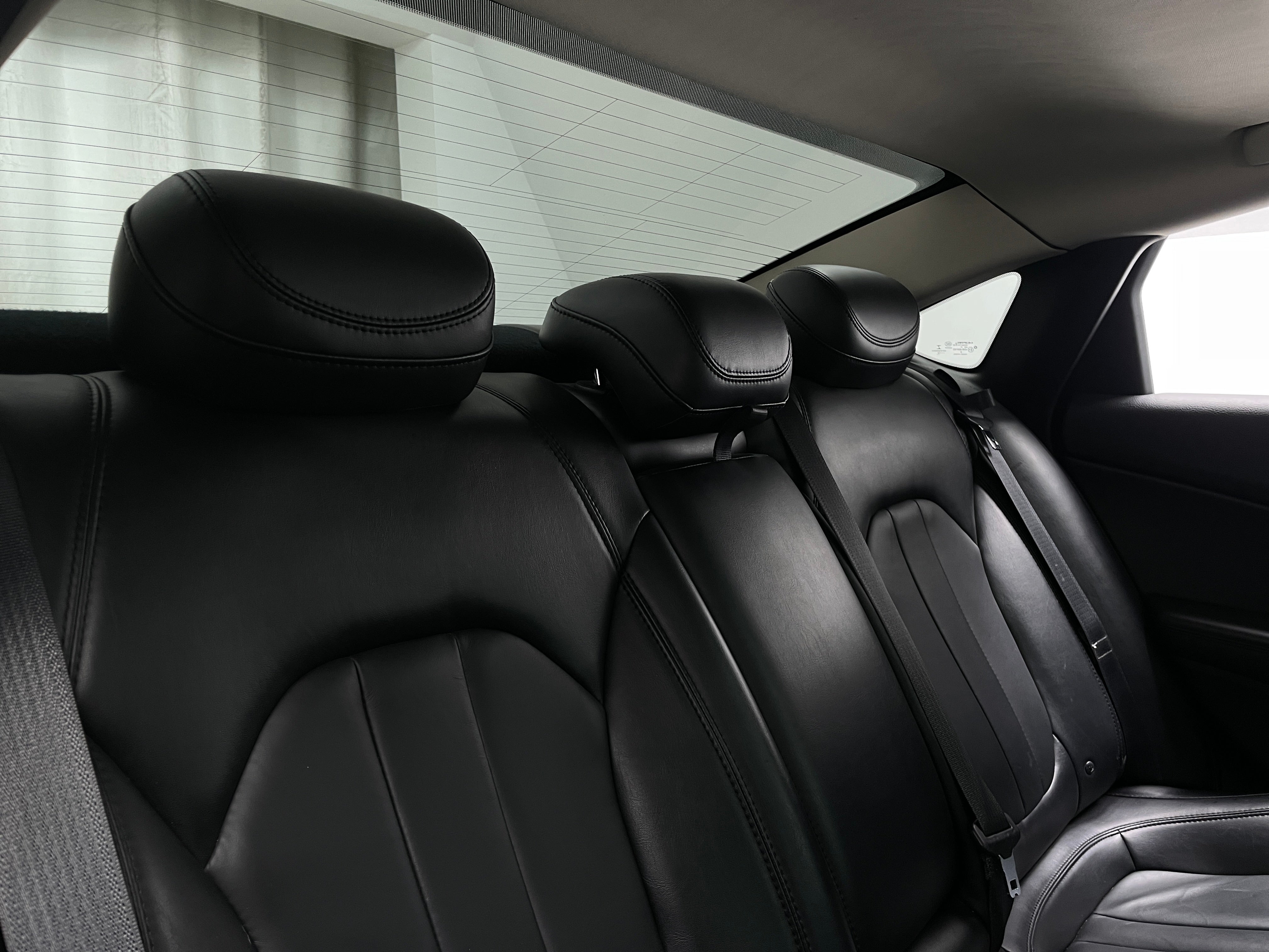 2015 Chrysler 200 C 5