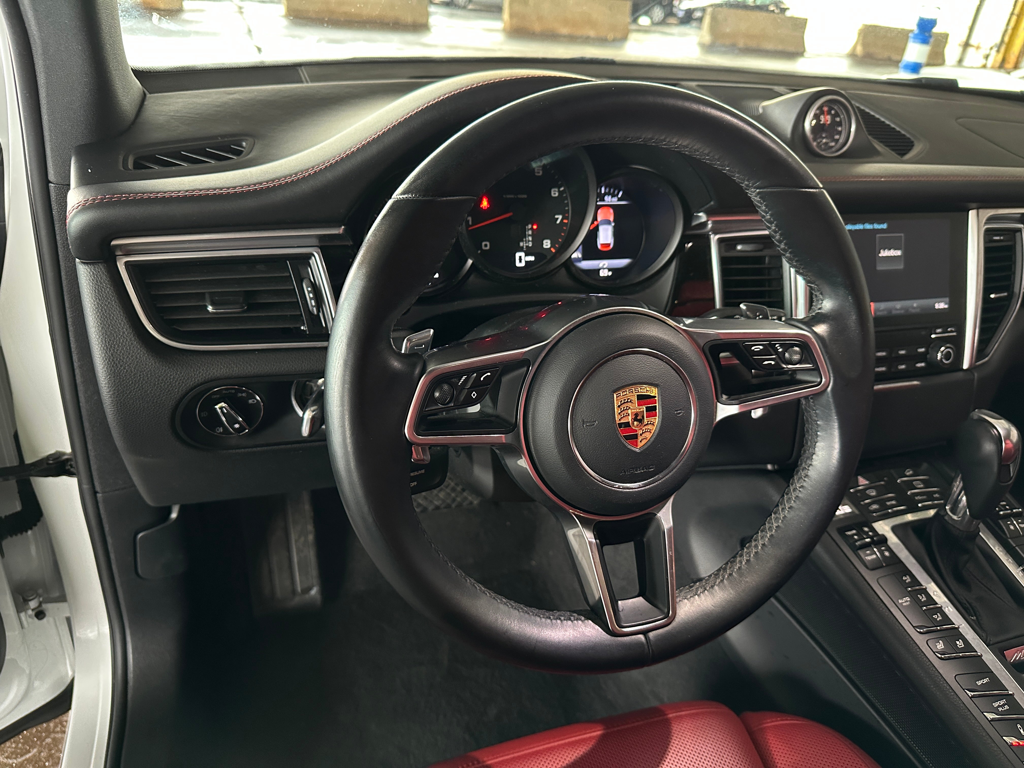 2018 Porsche Macan Sport Edition 4