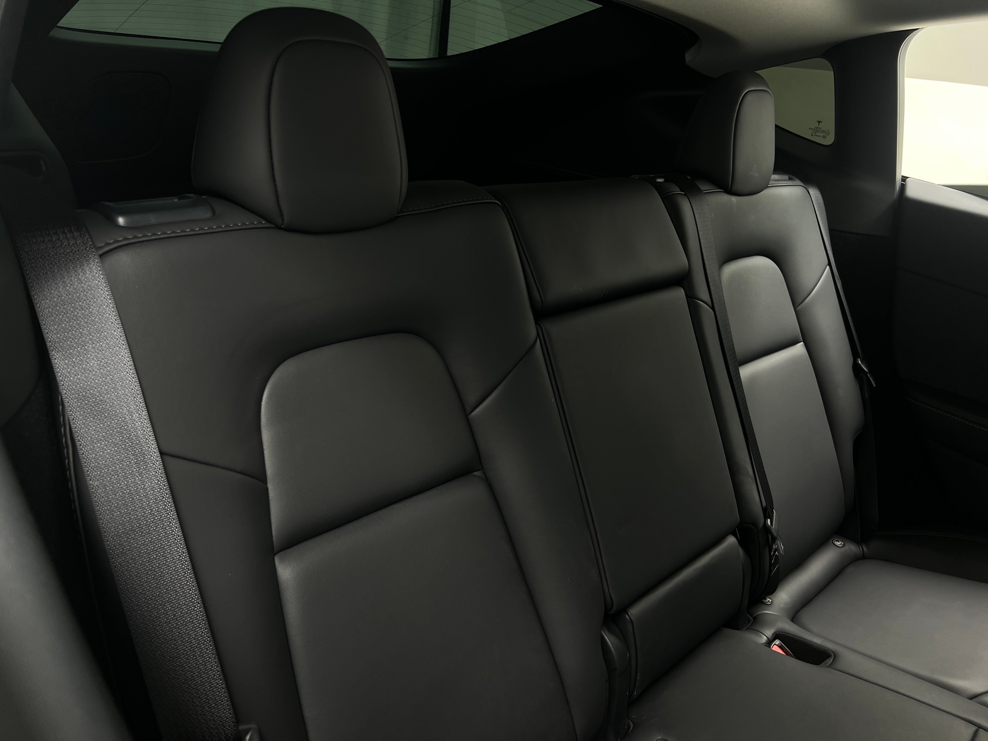 2024 Tesla Model Y Standard Range 5
