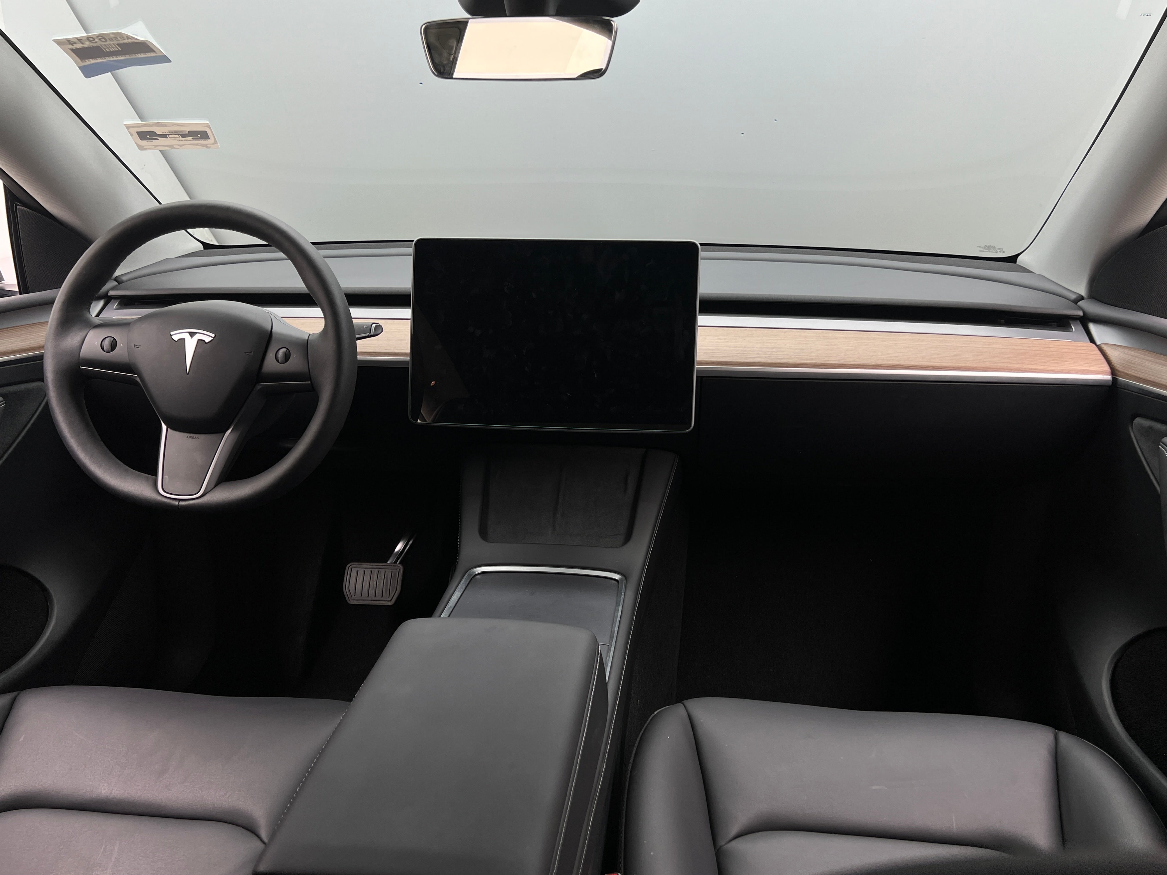 2024 Tesla Model Y Standard Range 2