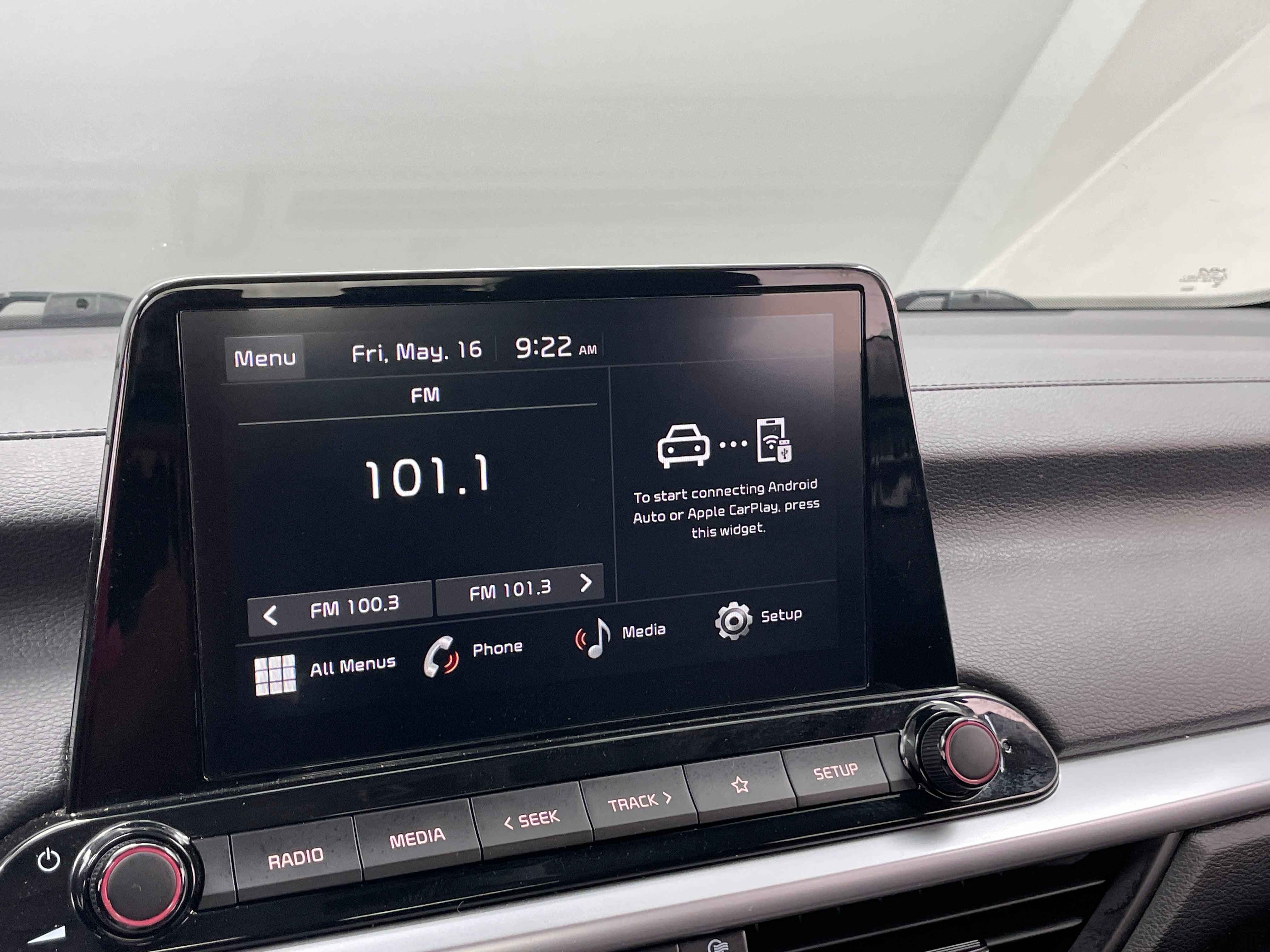 2024 Kia Forte LXS 4