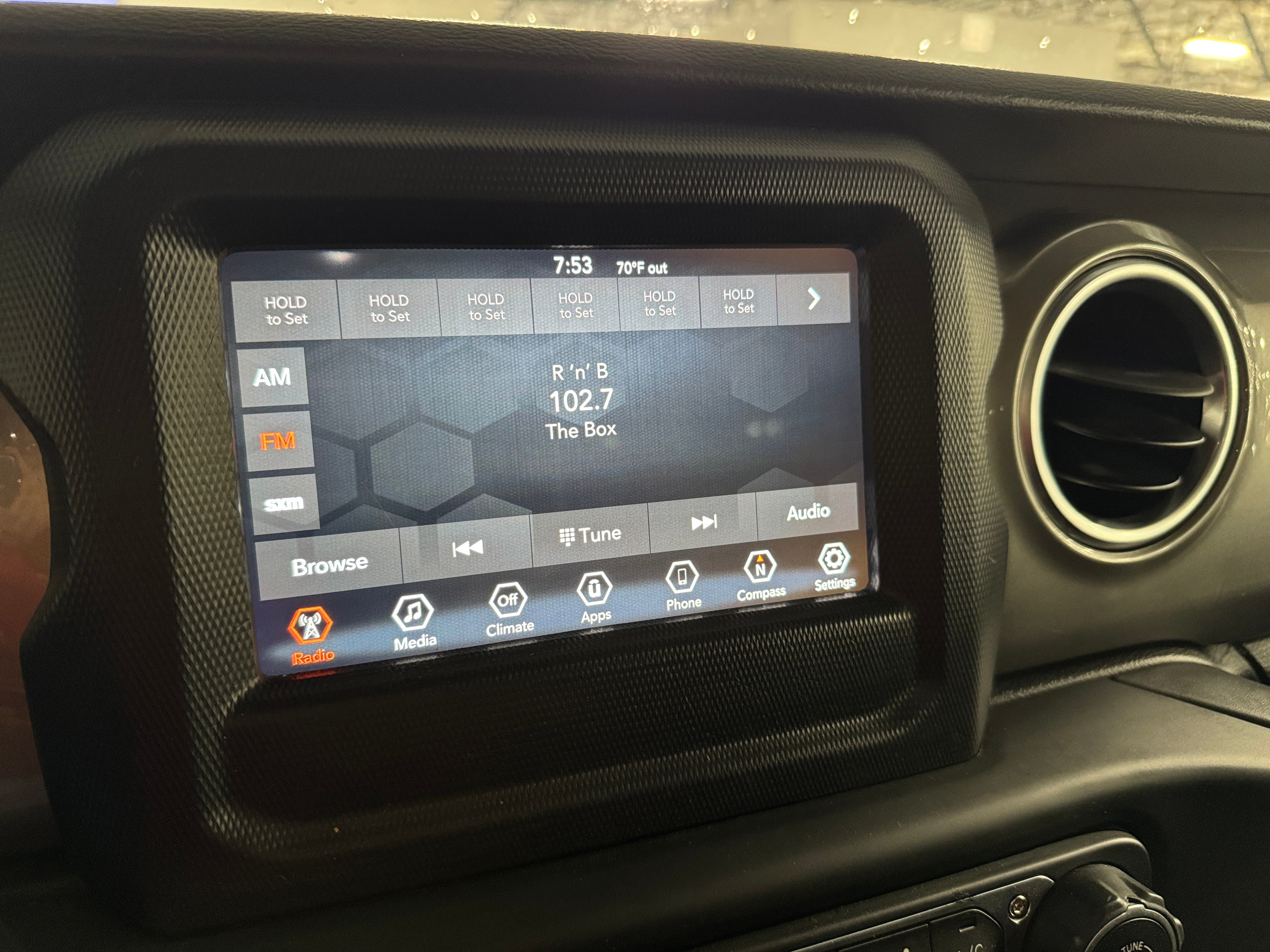 2018 Jeep Wrangler Unlimited Sahara 4