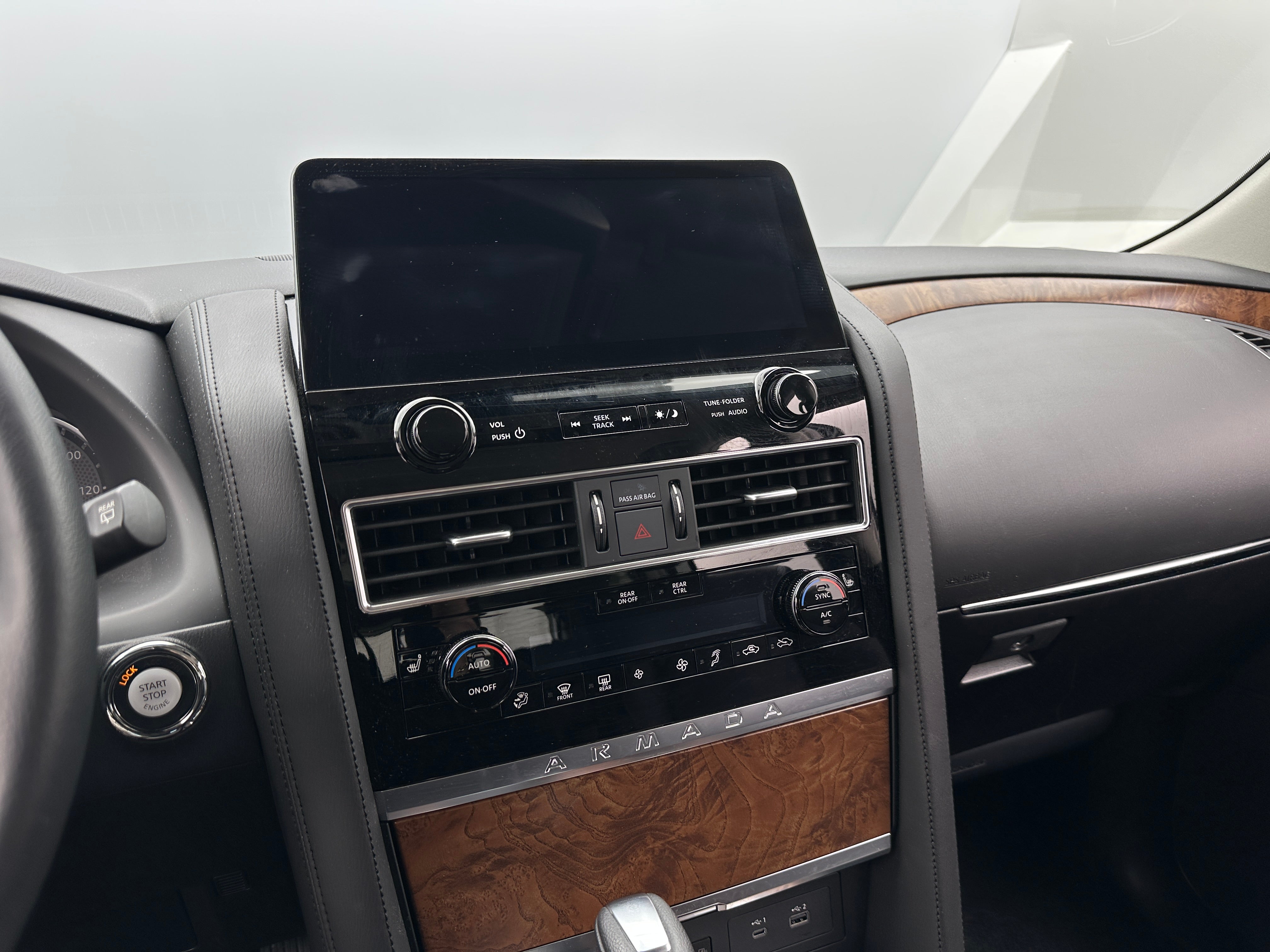 2024 Nissan Armada SL 2
