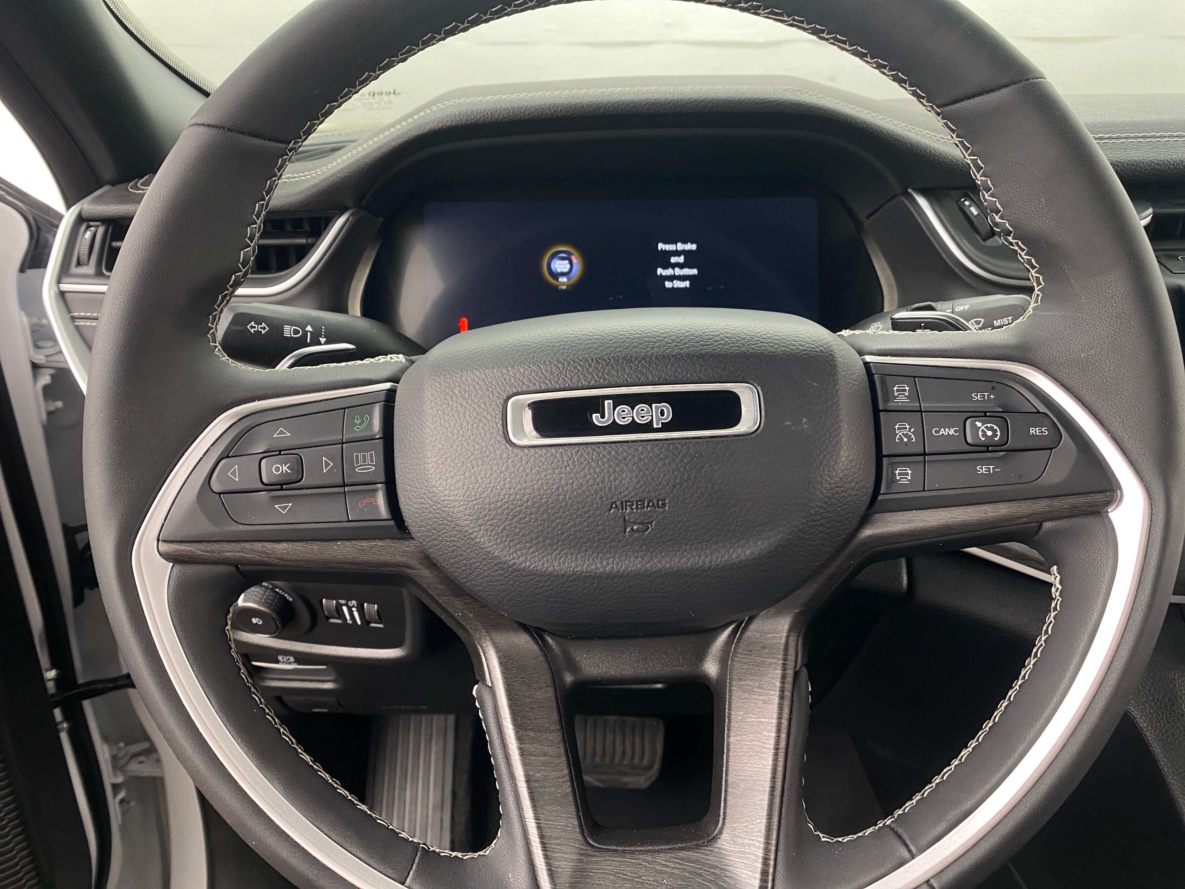 2024 Jeep Grand Cherokee L Limited Edition 4