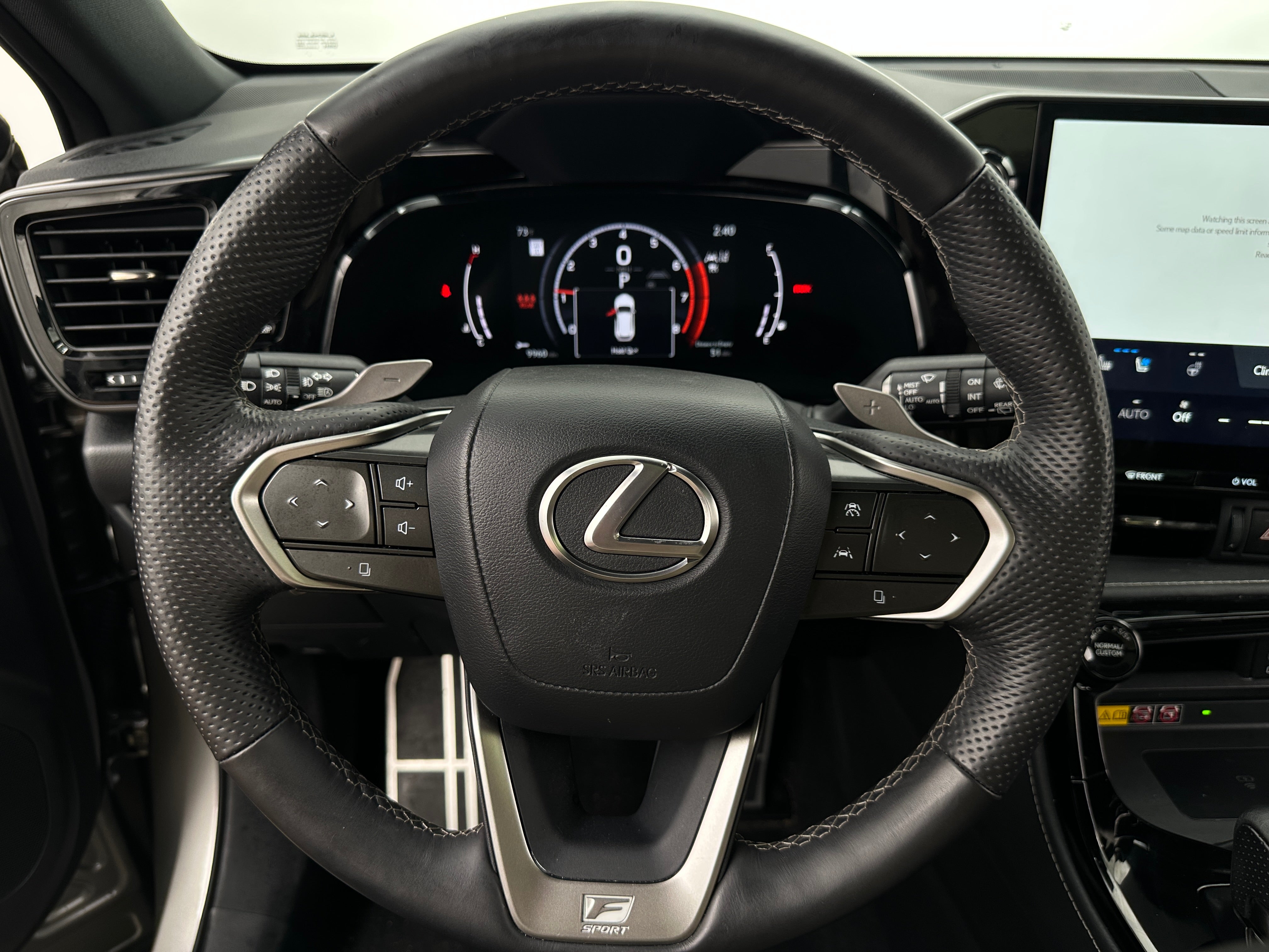 2022 Lexus NX  4