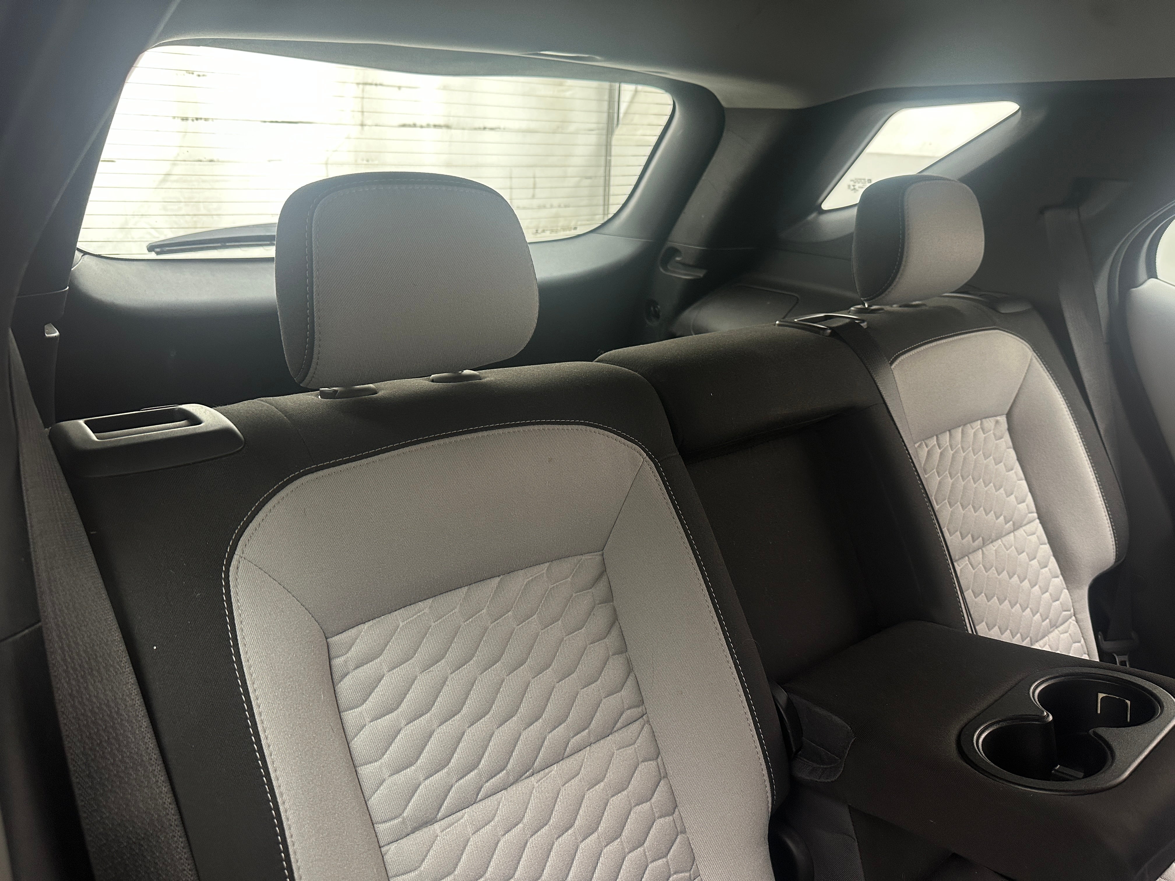 2020 Chevrolet Equinox LS 6