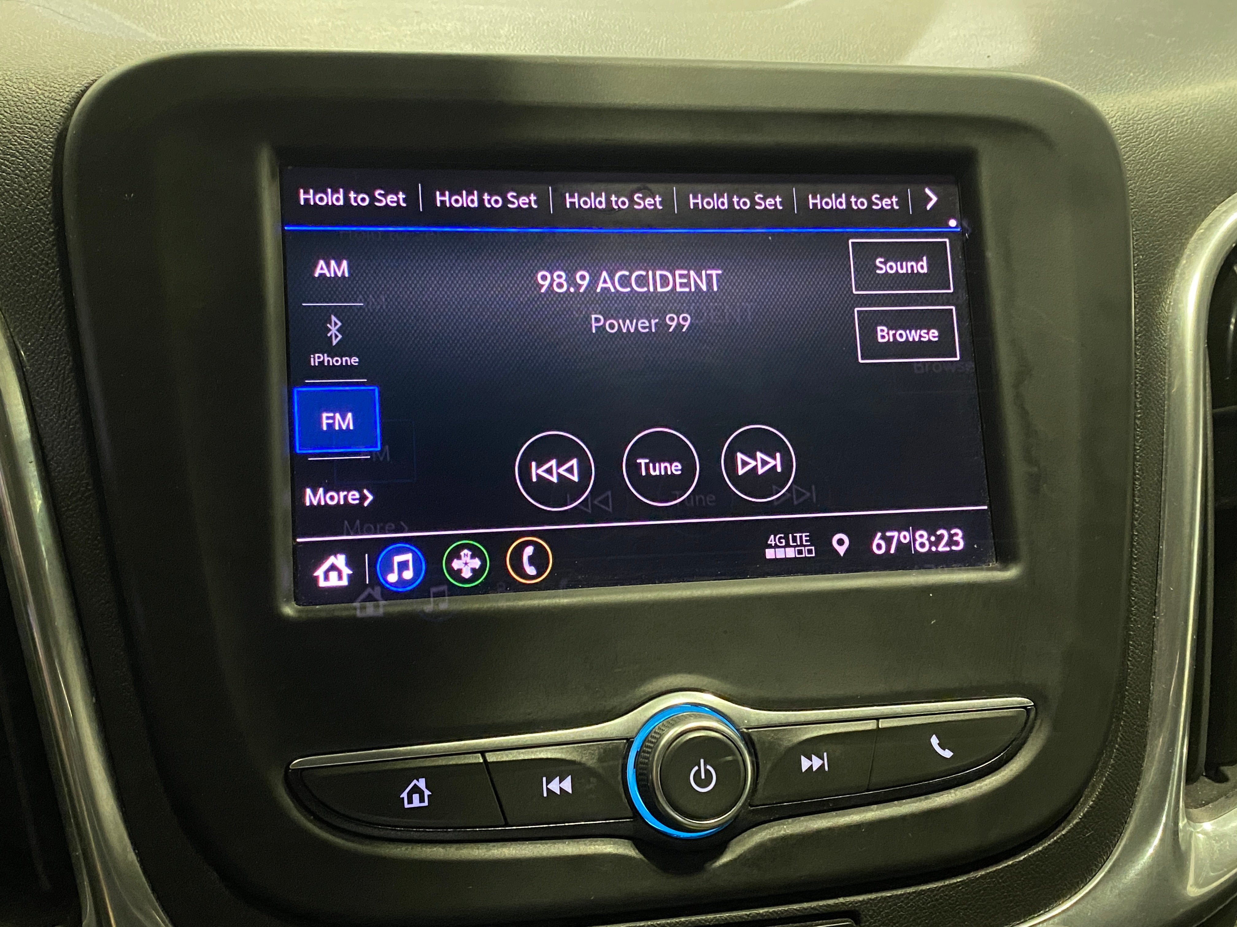 2020 Chevrolet Equinox LS 4