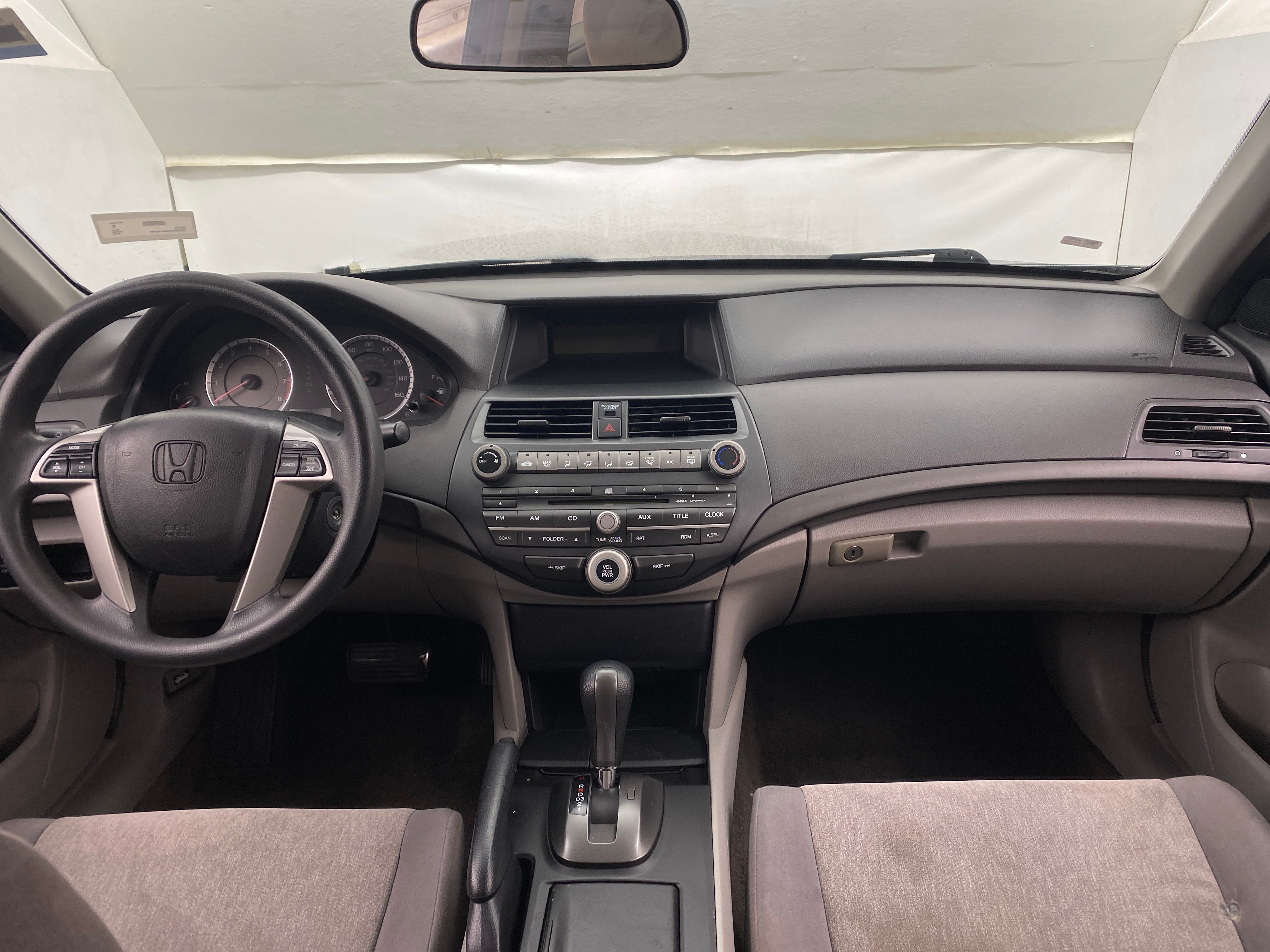 2010 Honda Accord LX-P 3