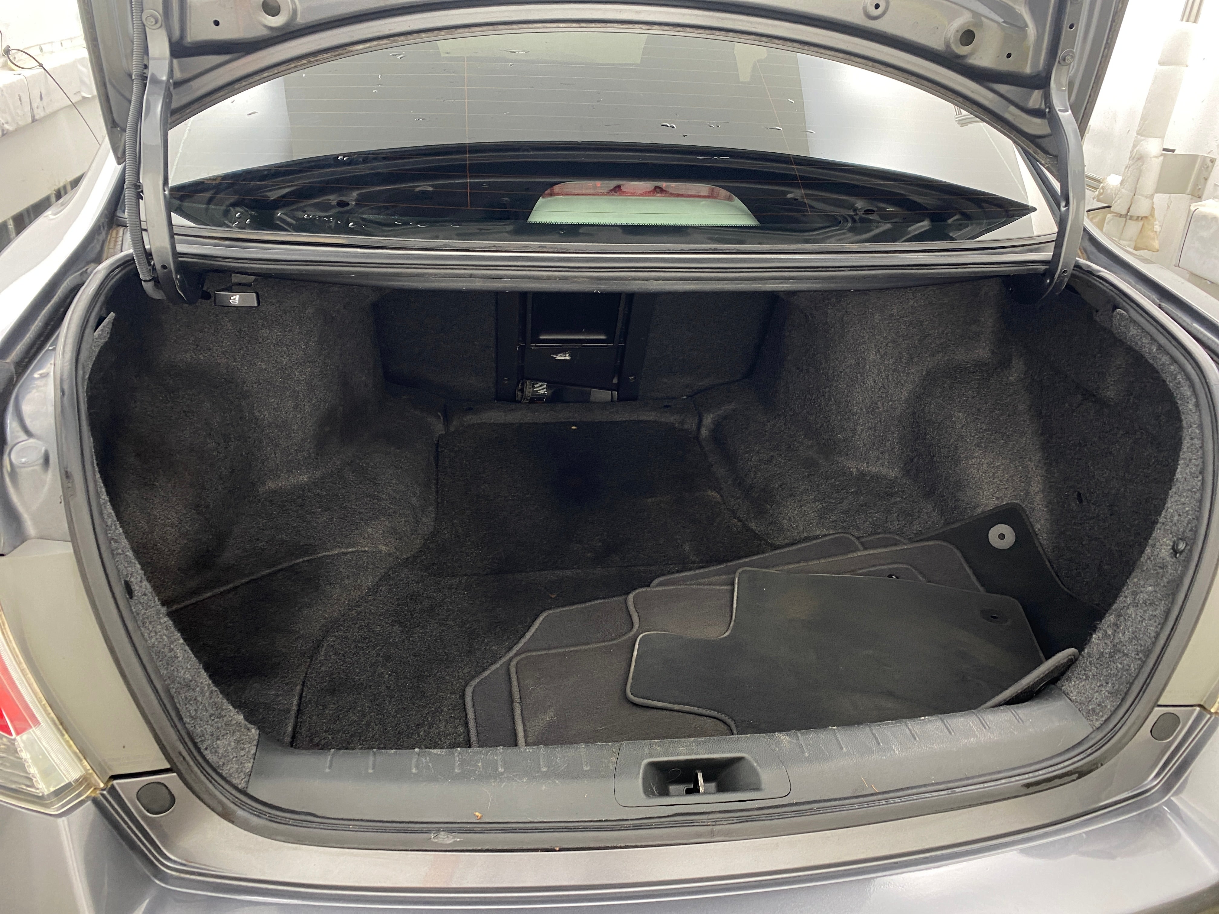 2010 Honda Accord LX-P 7