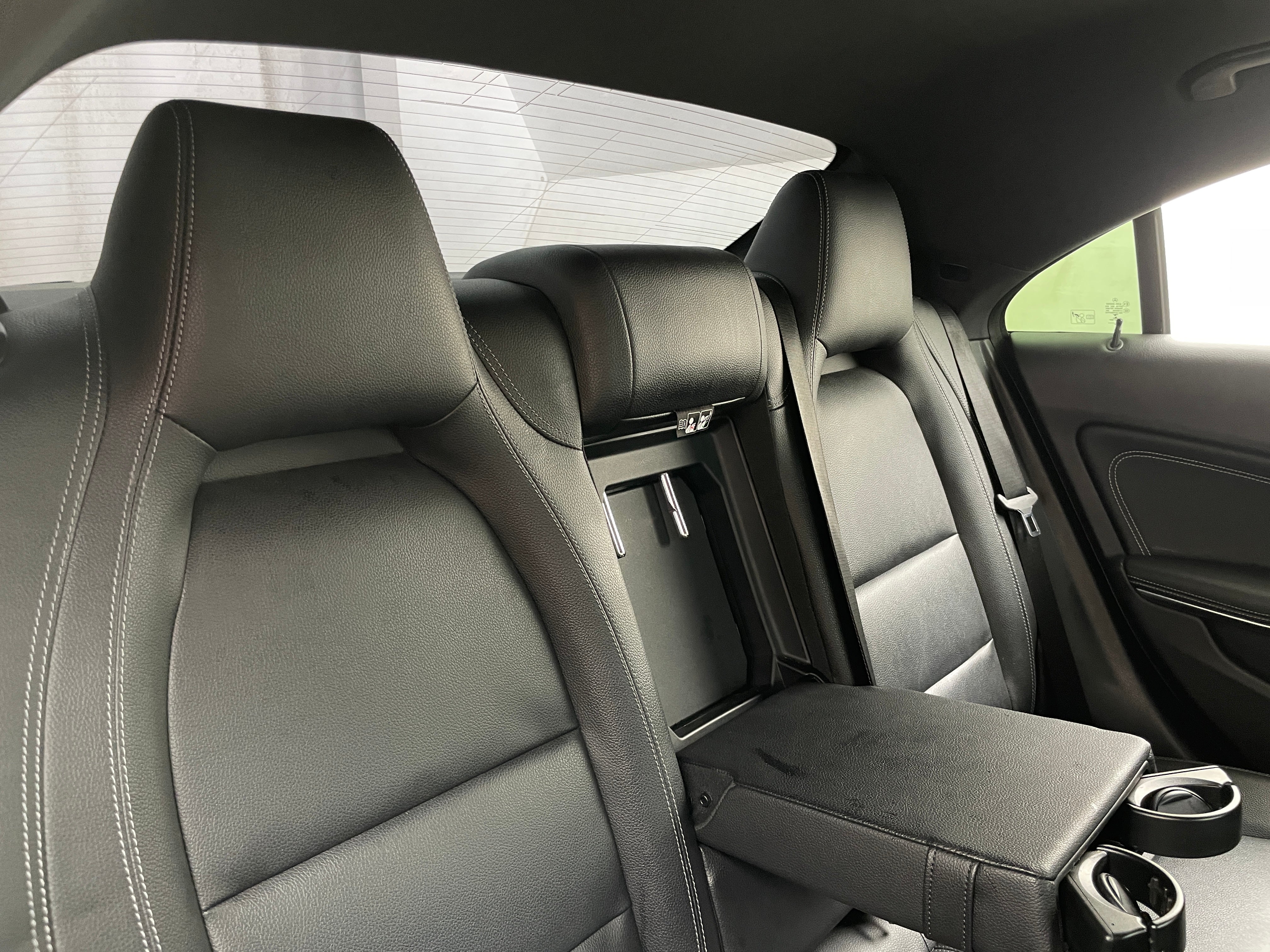 2019 Mercedes-Benz CLA 250 5