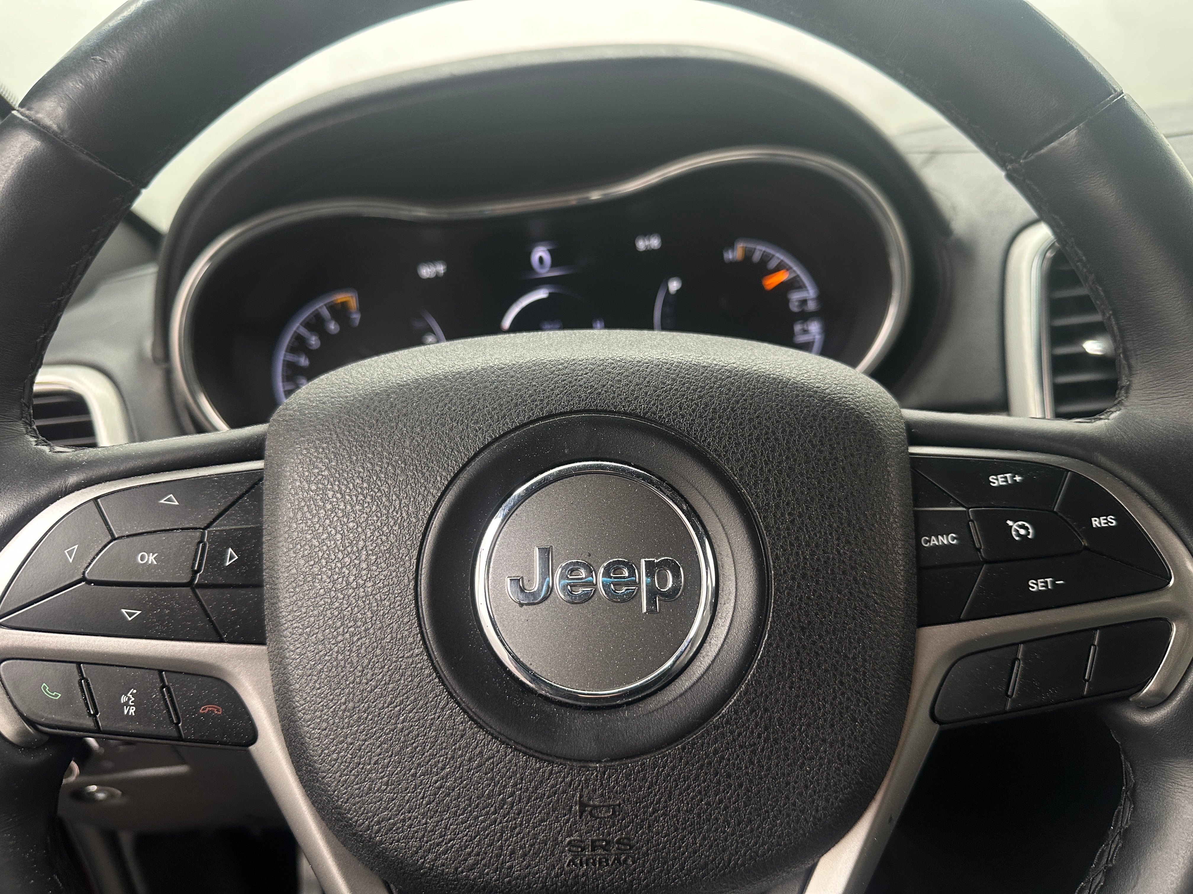 2018 Jeep Grand Cherokee Sterling Edition 4