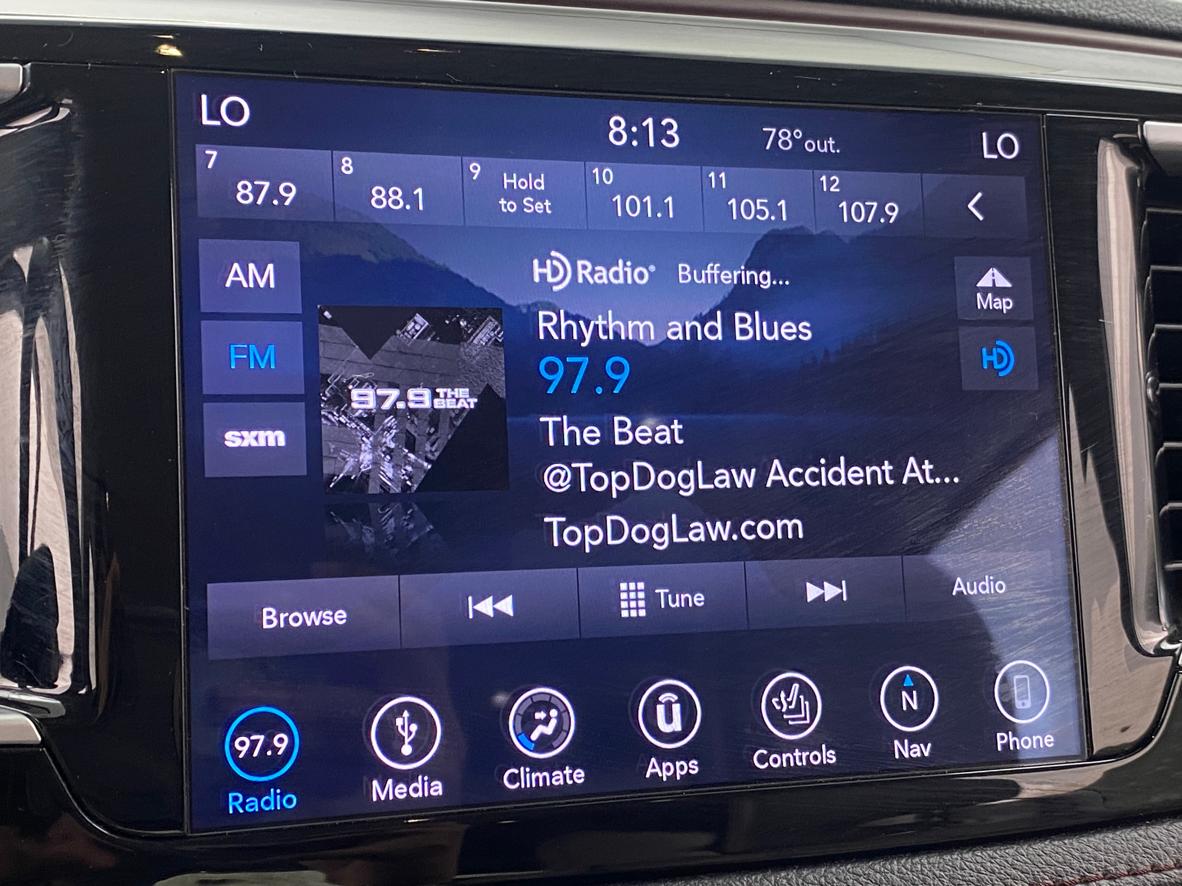 2018 Chrysler Pacifica Limited 3