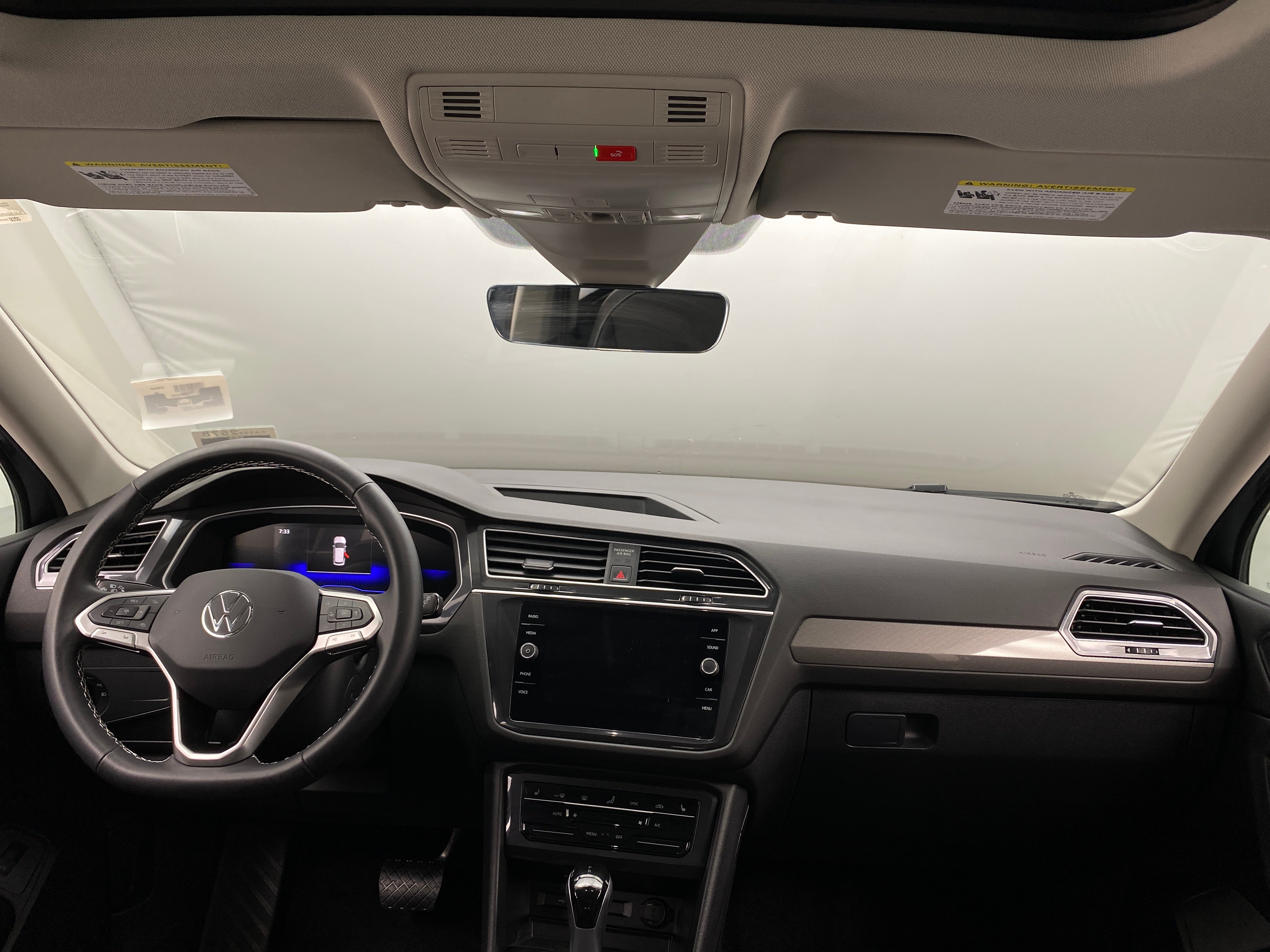 2024 Volkswagen Tiguan SE 2