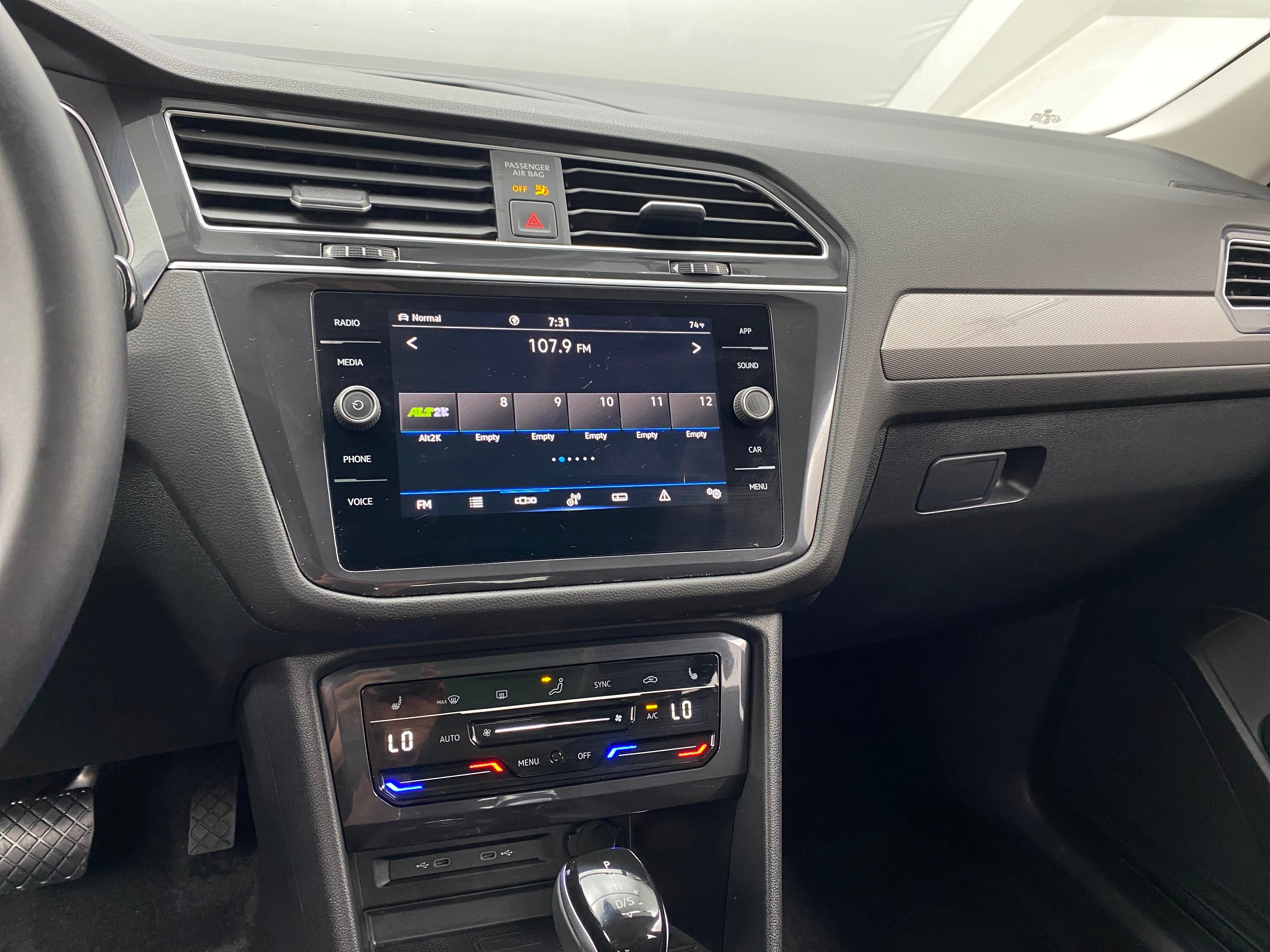 2024 Volkswagen Tiguan SE 3