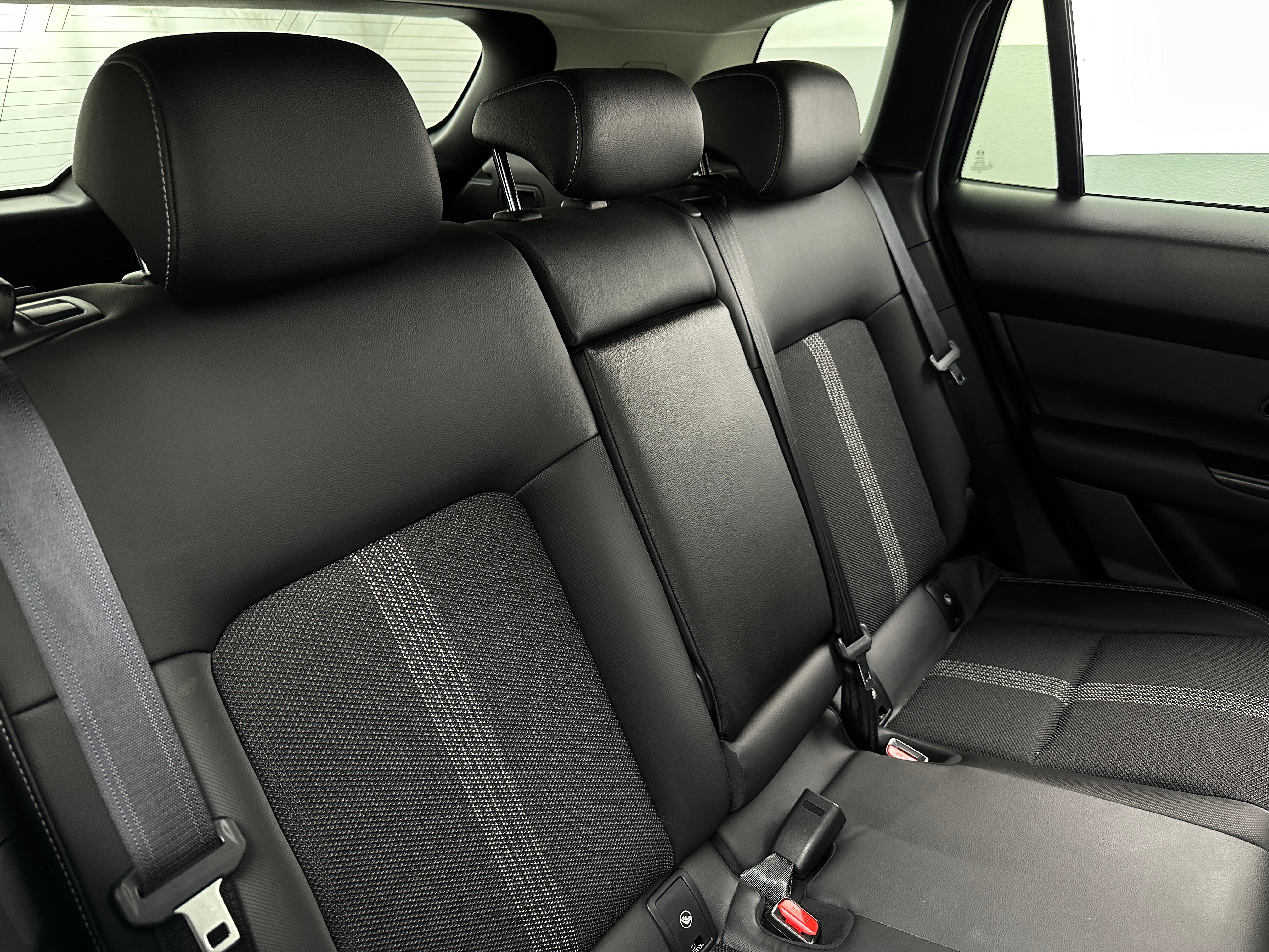 2024 Mazda CX-50 S Premium 5