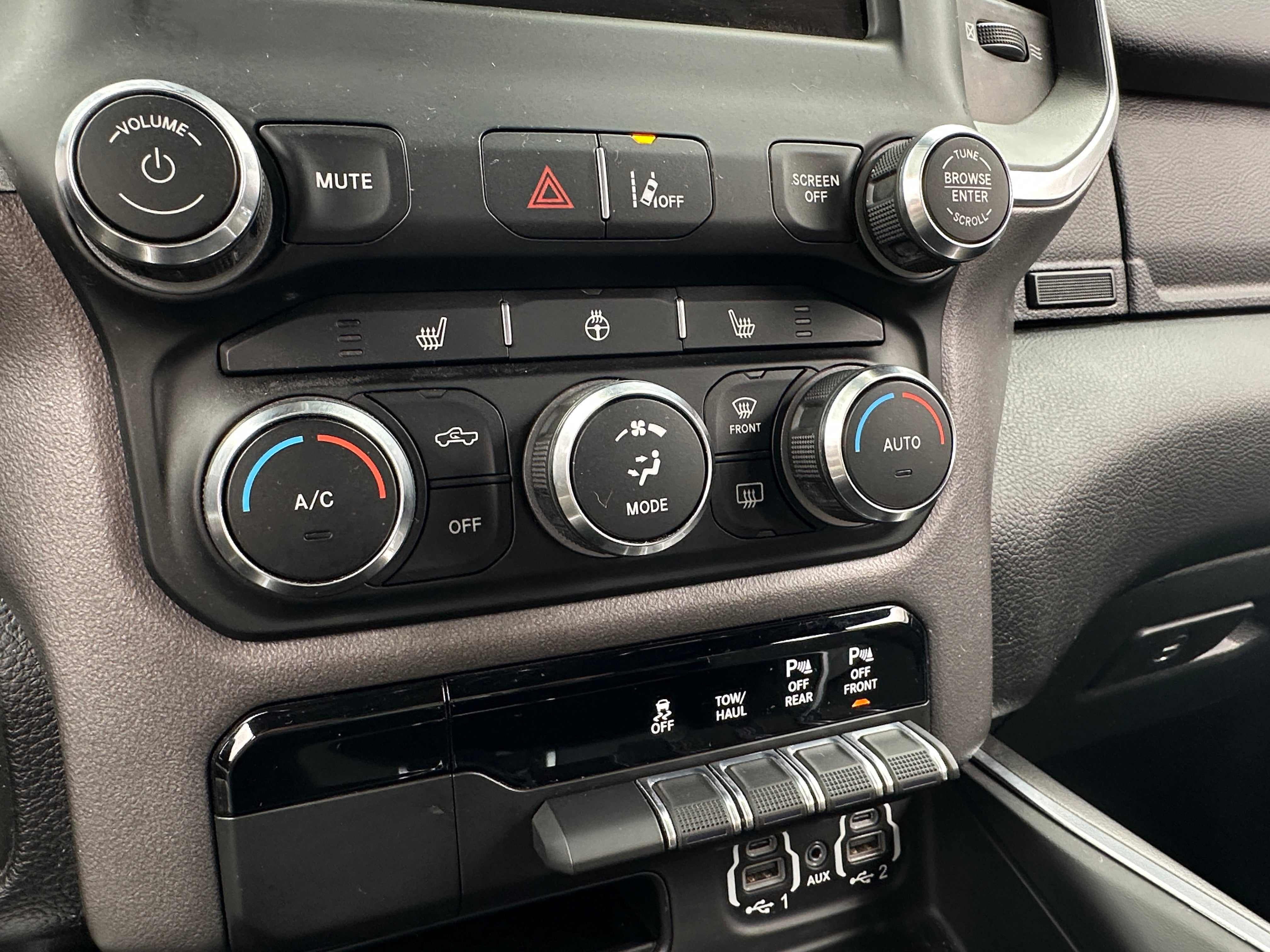 2021 RAM 1500 Big Horn 4