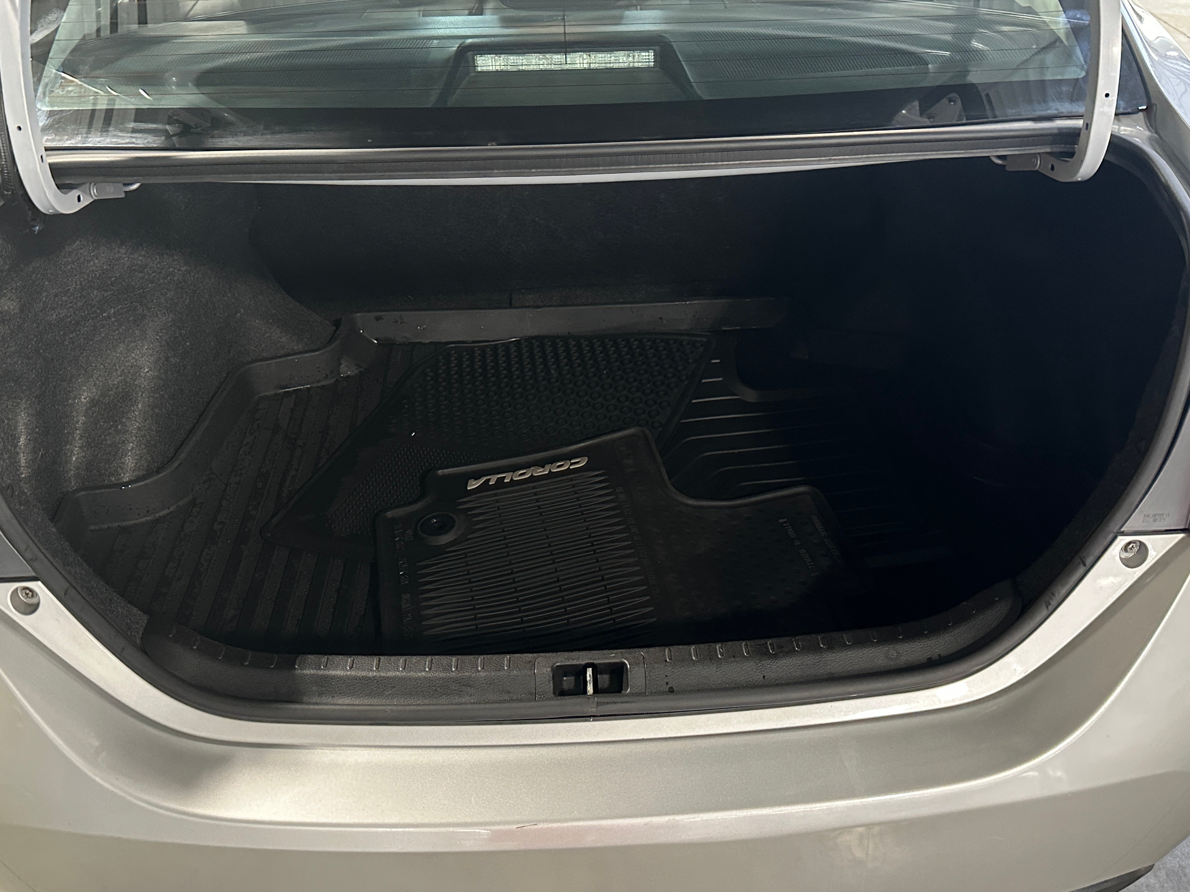 2015 Toyota Corolla S 6