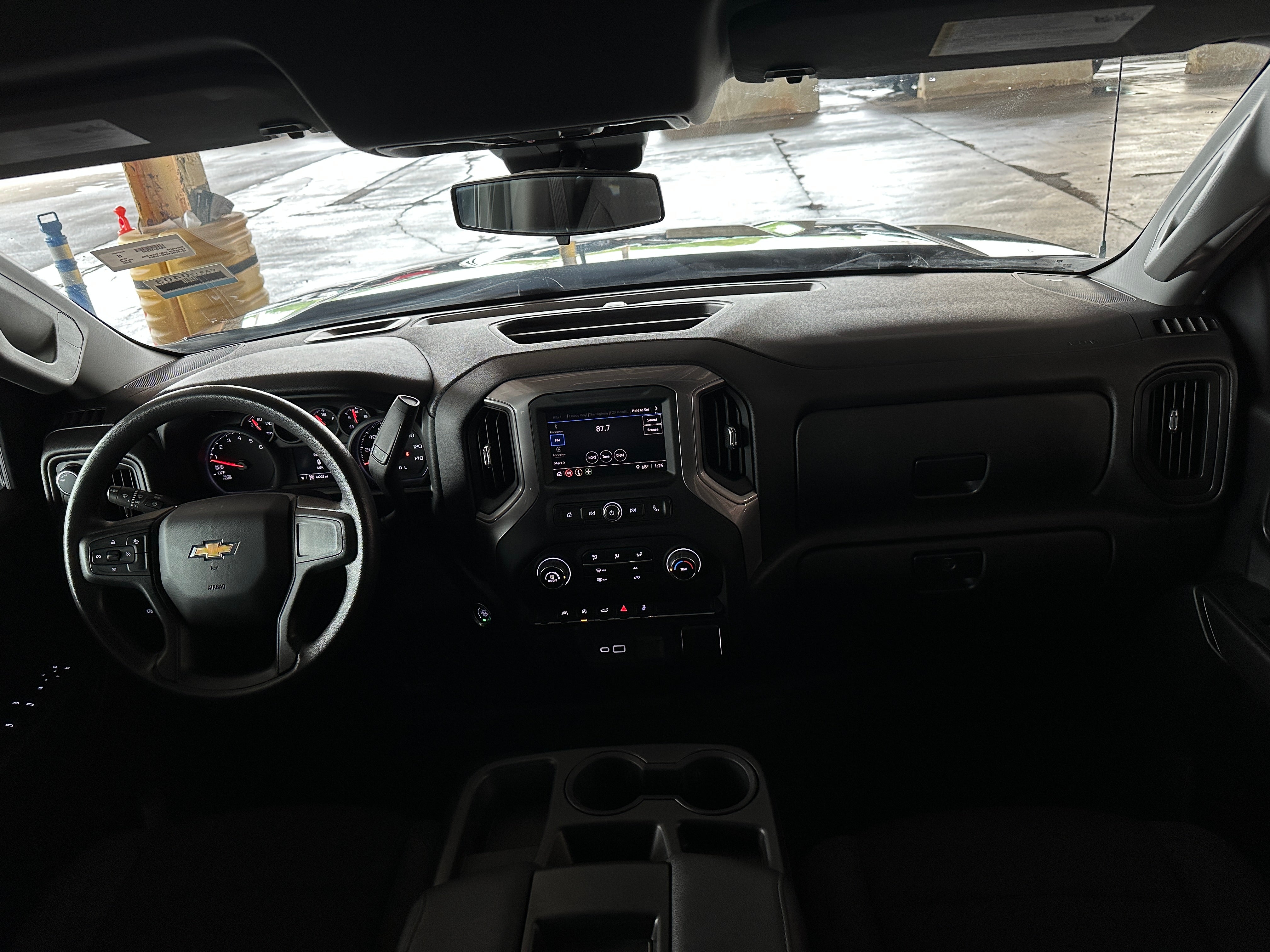 2022 Chevrolet Silverado 1500 Custom 3