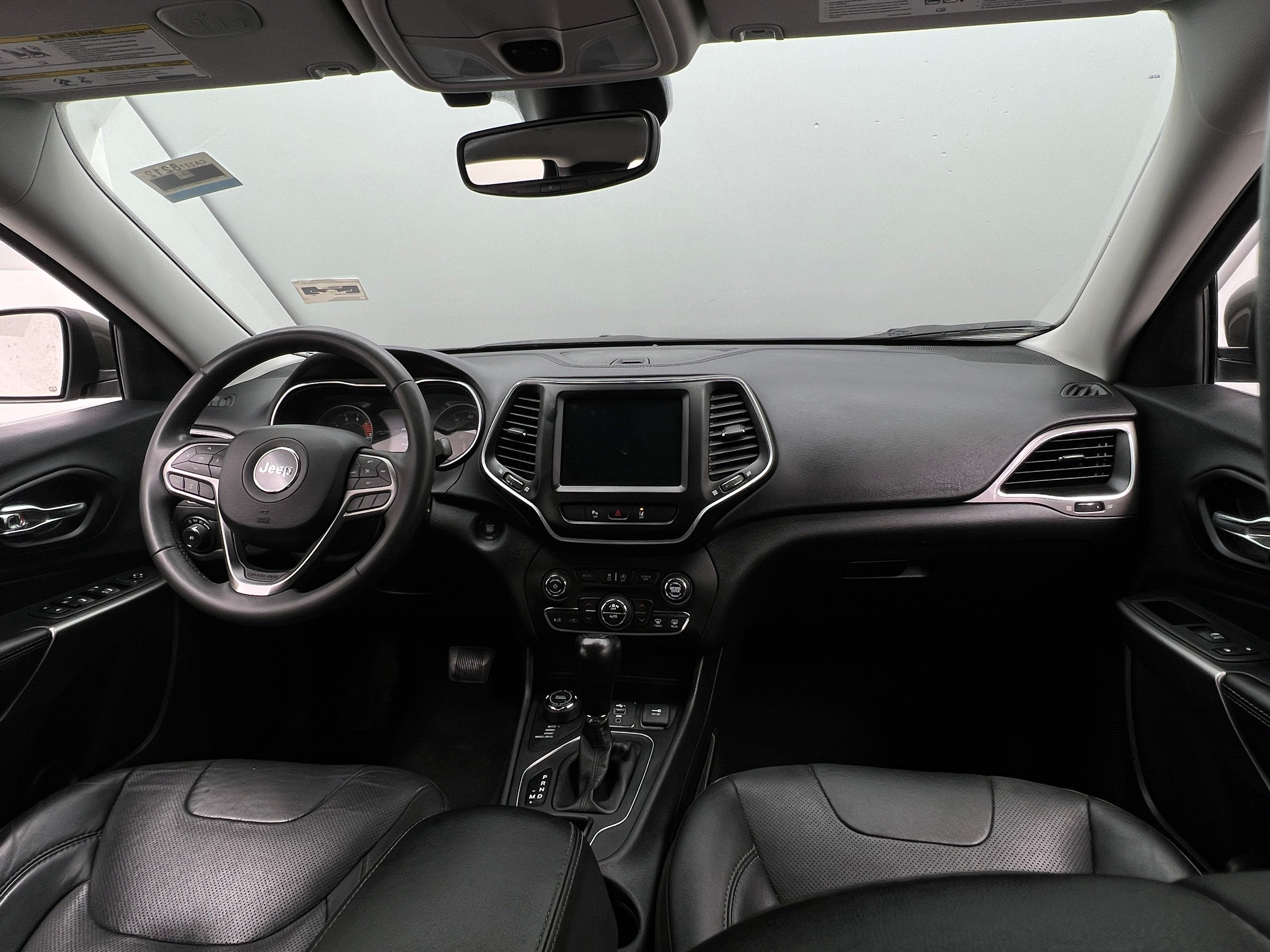 2021 Jeep Cherokee Latitude 2