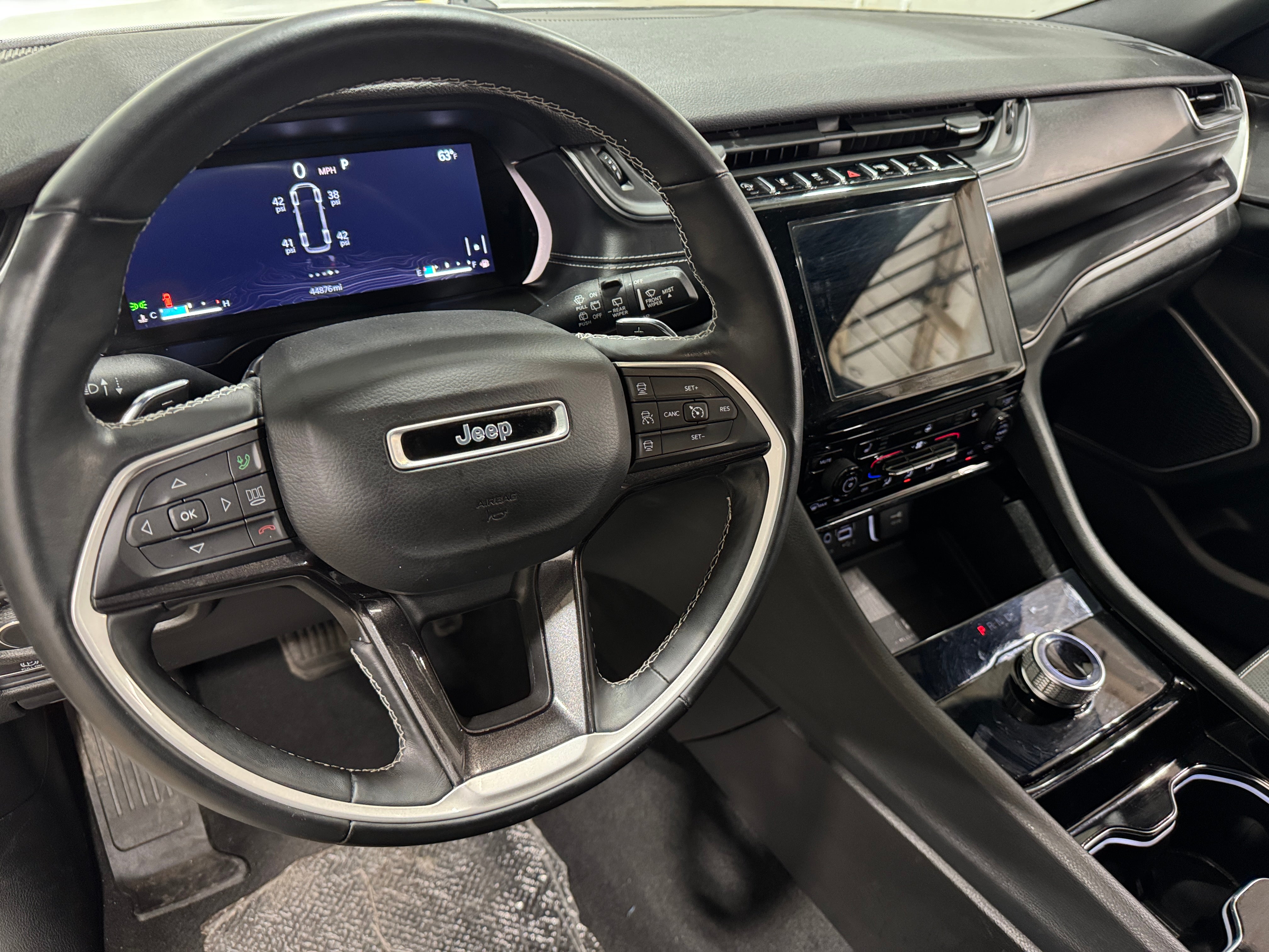 2021 Jeep Grand Cherokee L Altitude 3
