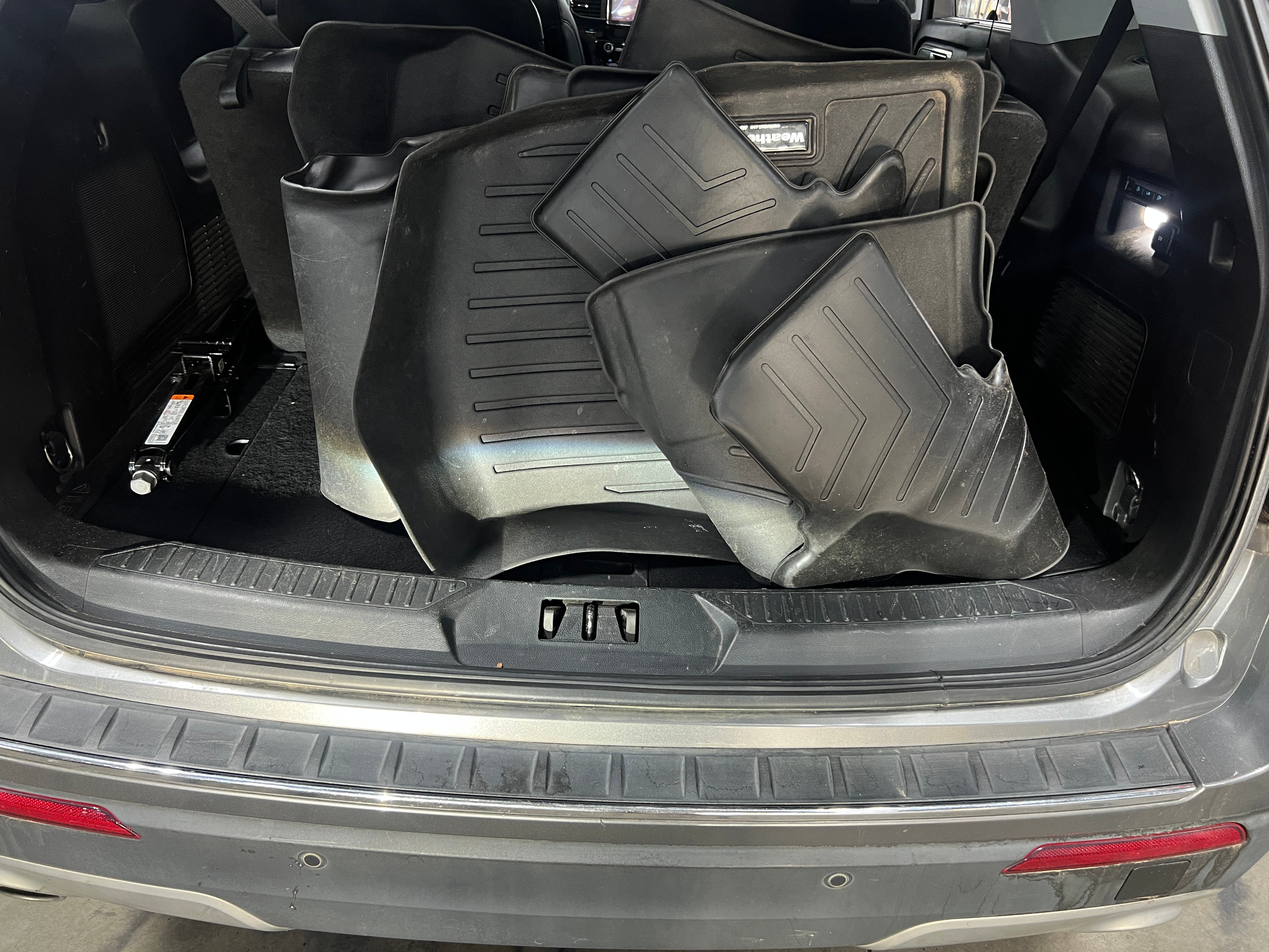 2021 Ford Explorer Limited 6