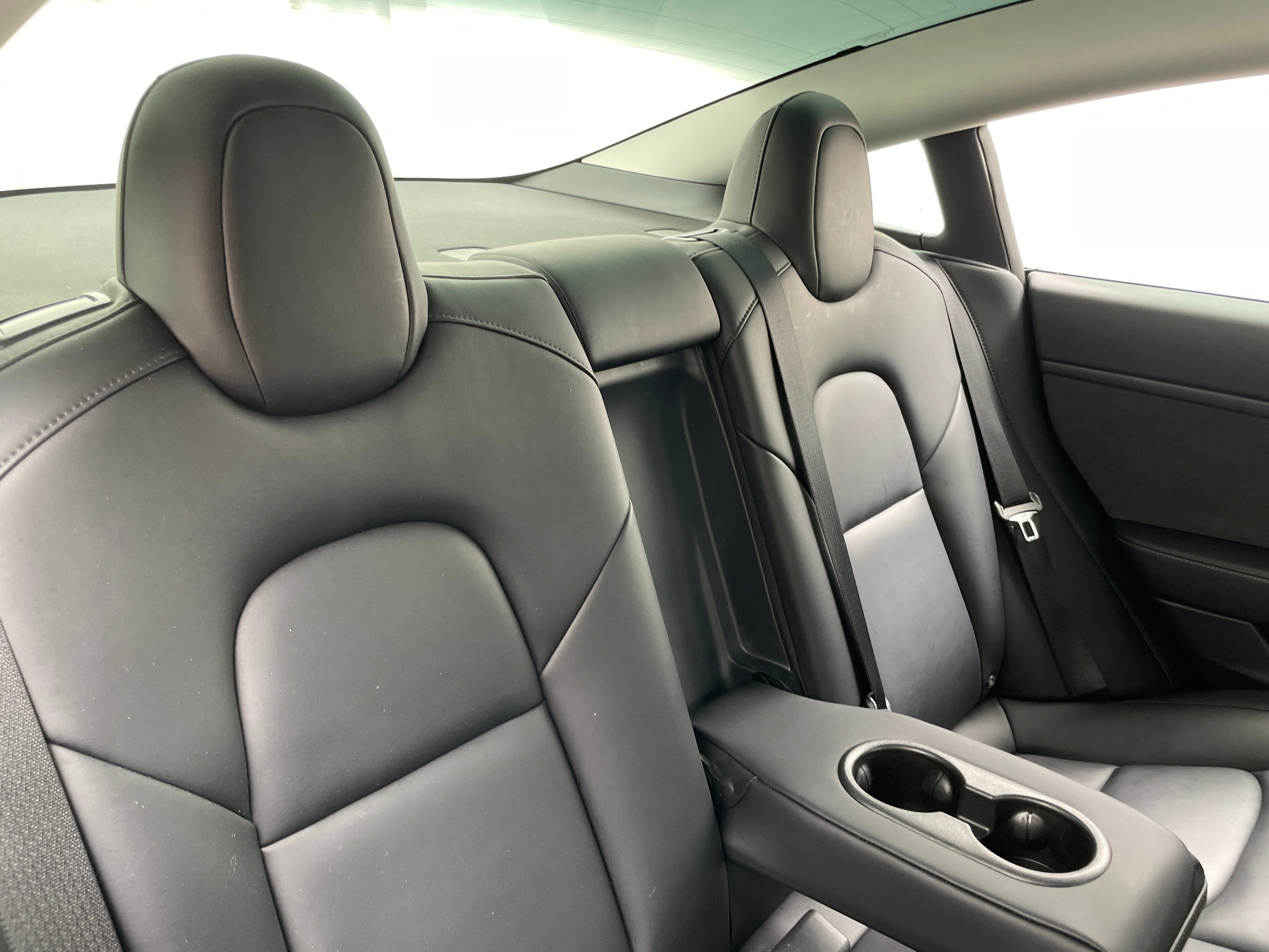 2023 Tesla Model 3 Standard Range 4