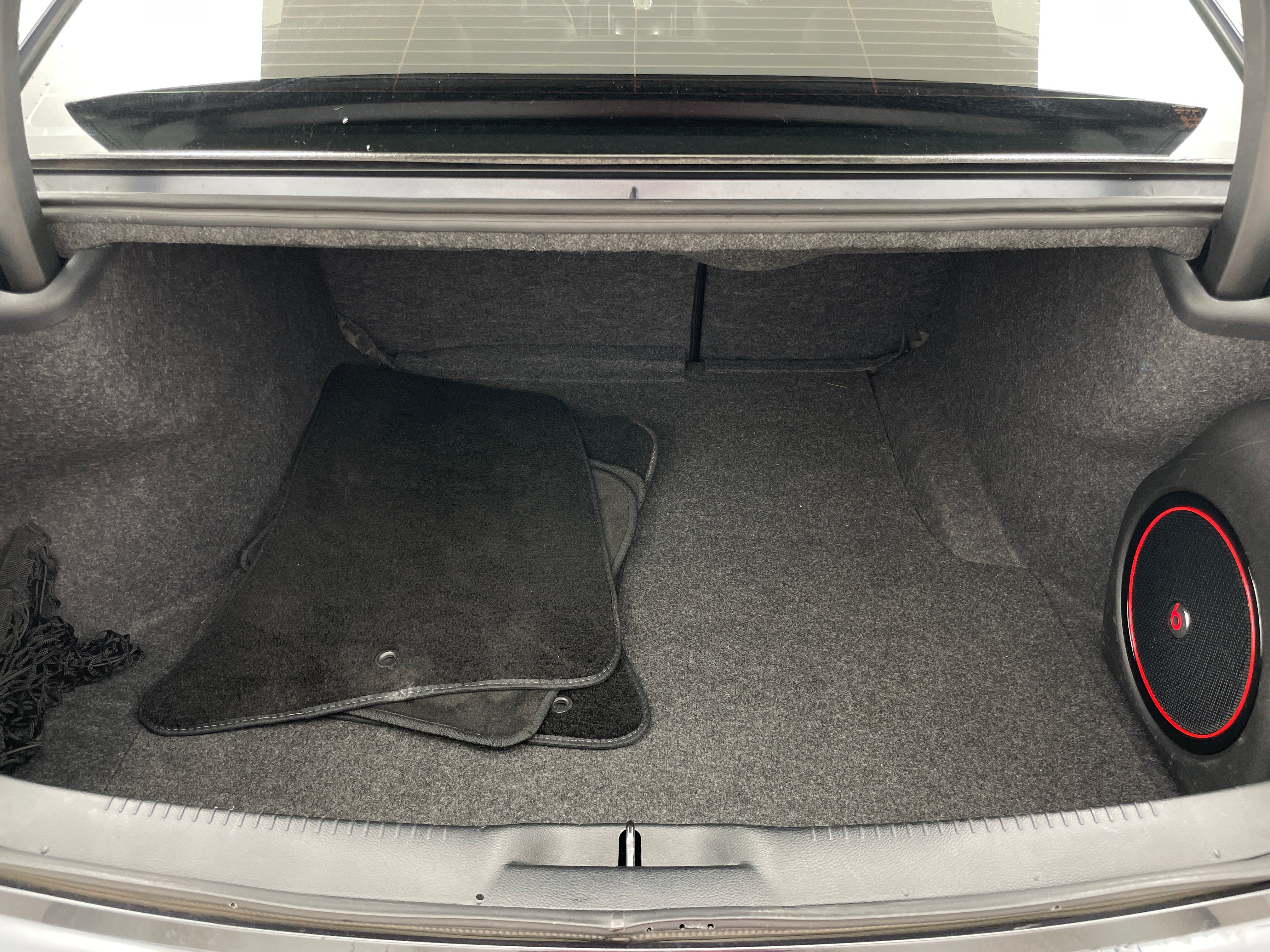 2016 Chrysler 300 S 6