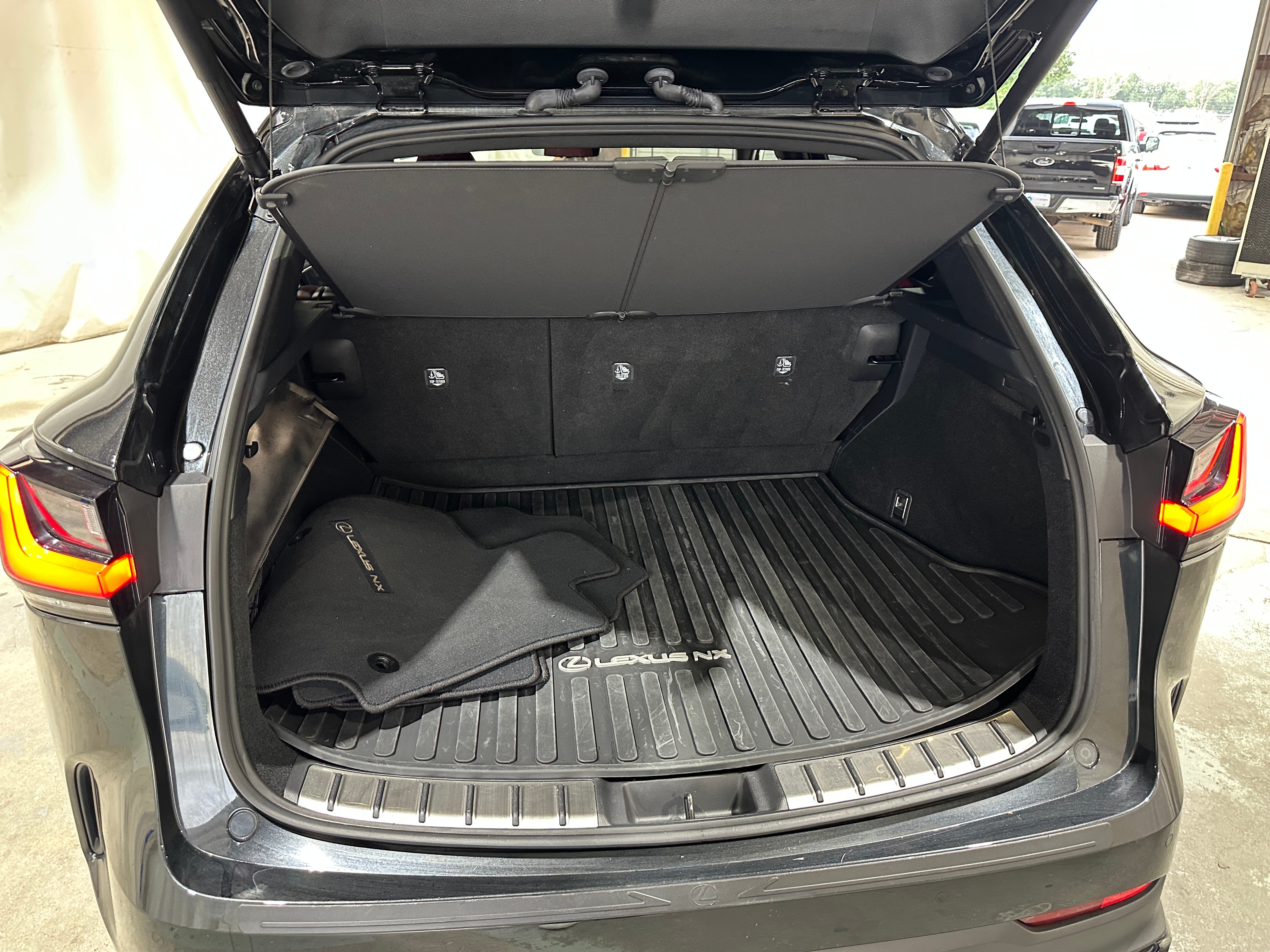 2024 Lexus NX Hybrid 350h Premium 6