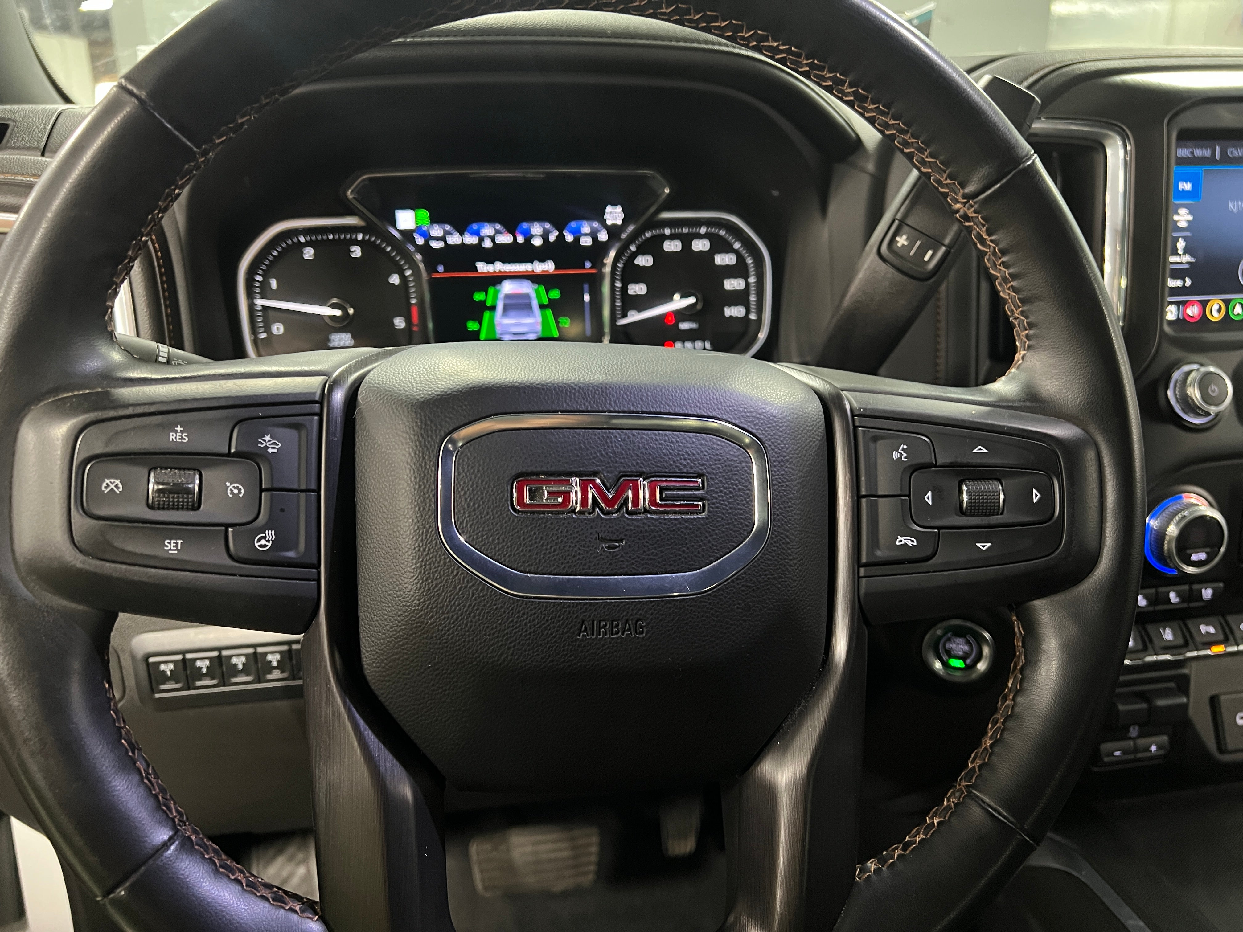 2023 GMC Sierra 2500 AT4 4