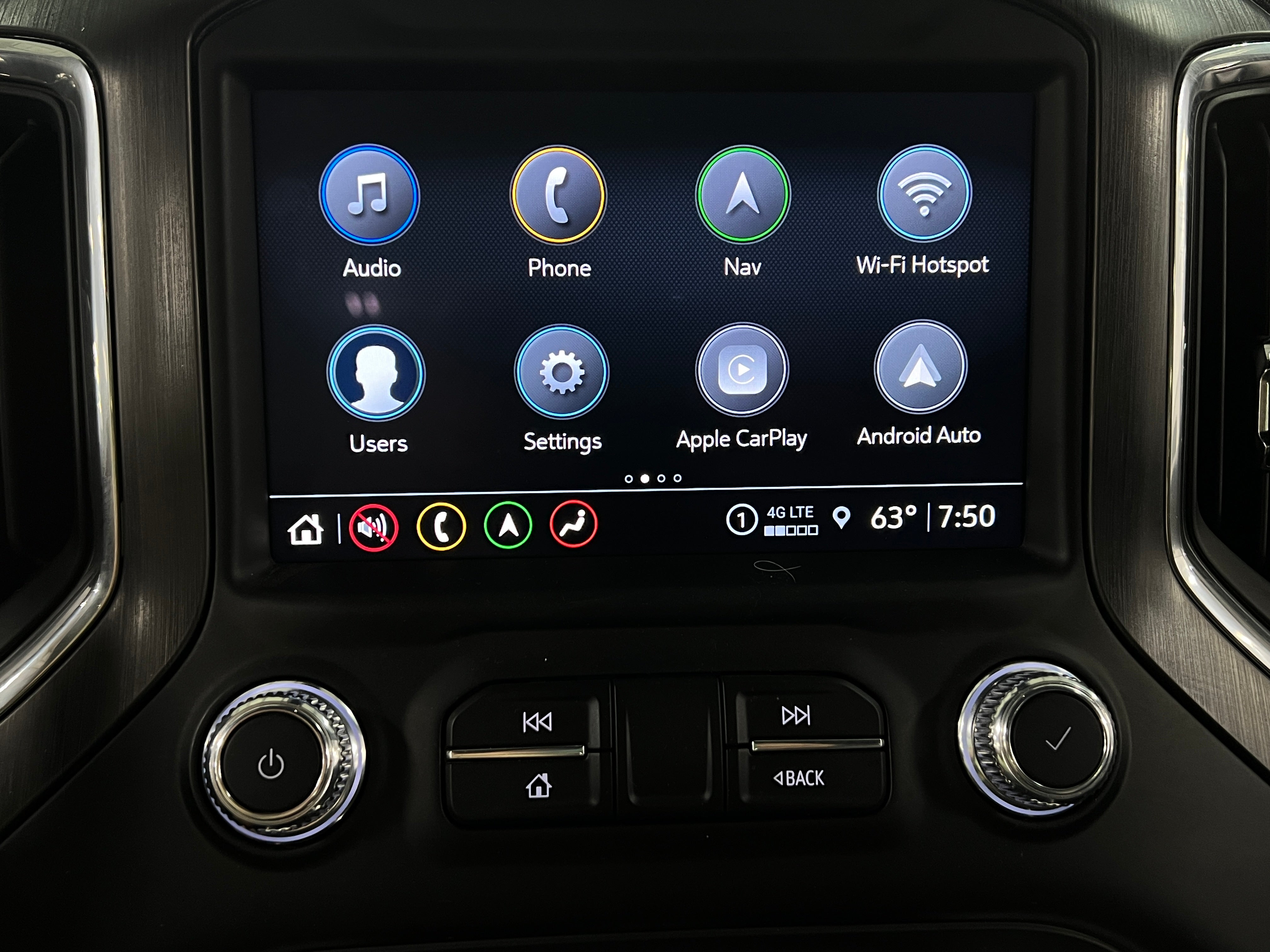 2023 GMC Sierra 2500 AT4 3