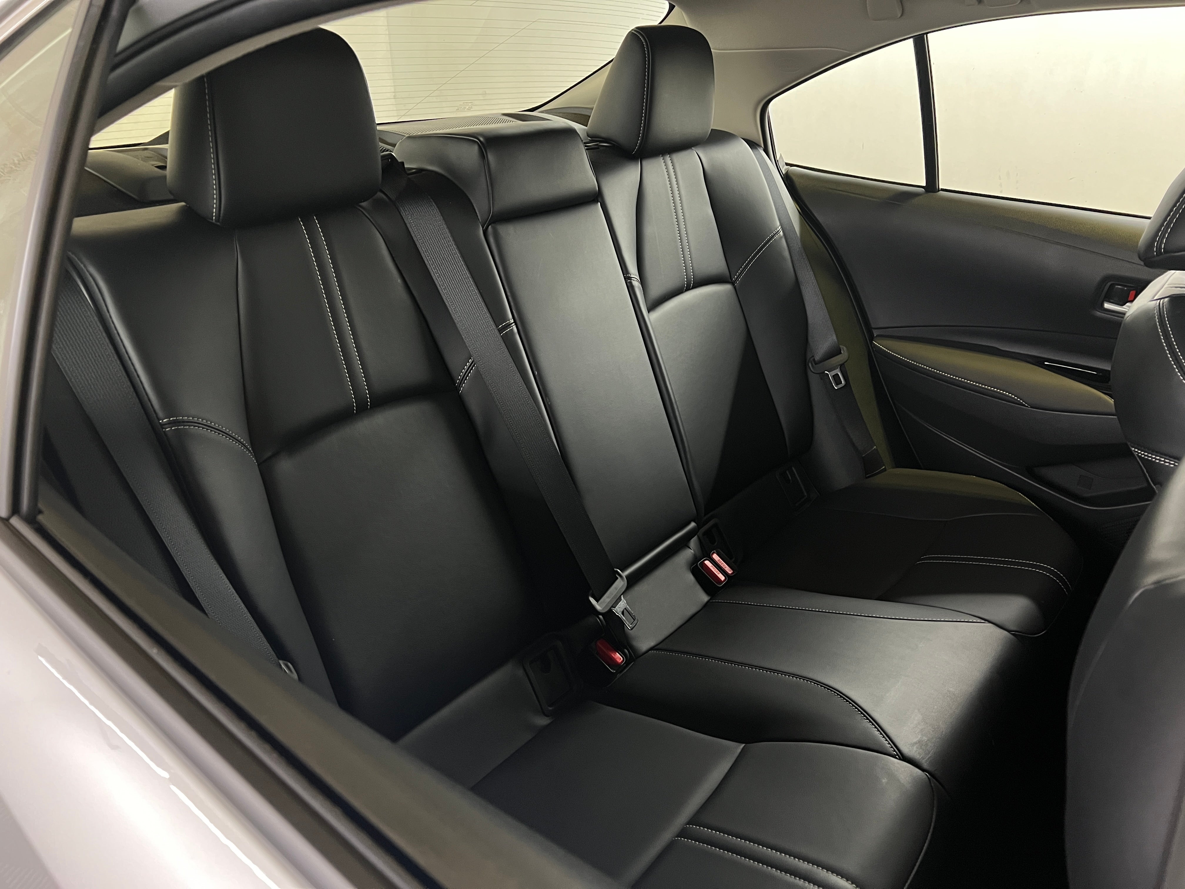 2020 Toyota Corolla XLE 5