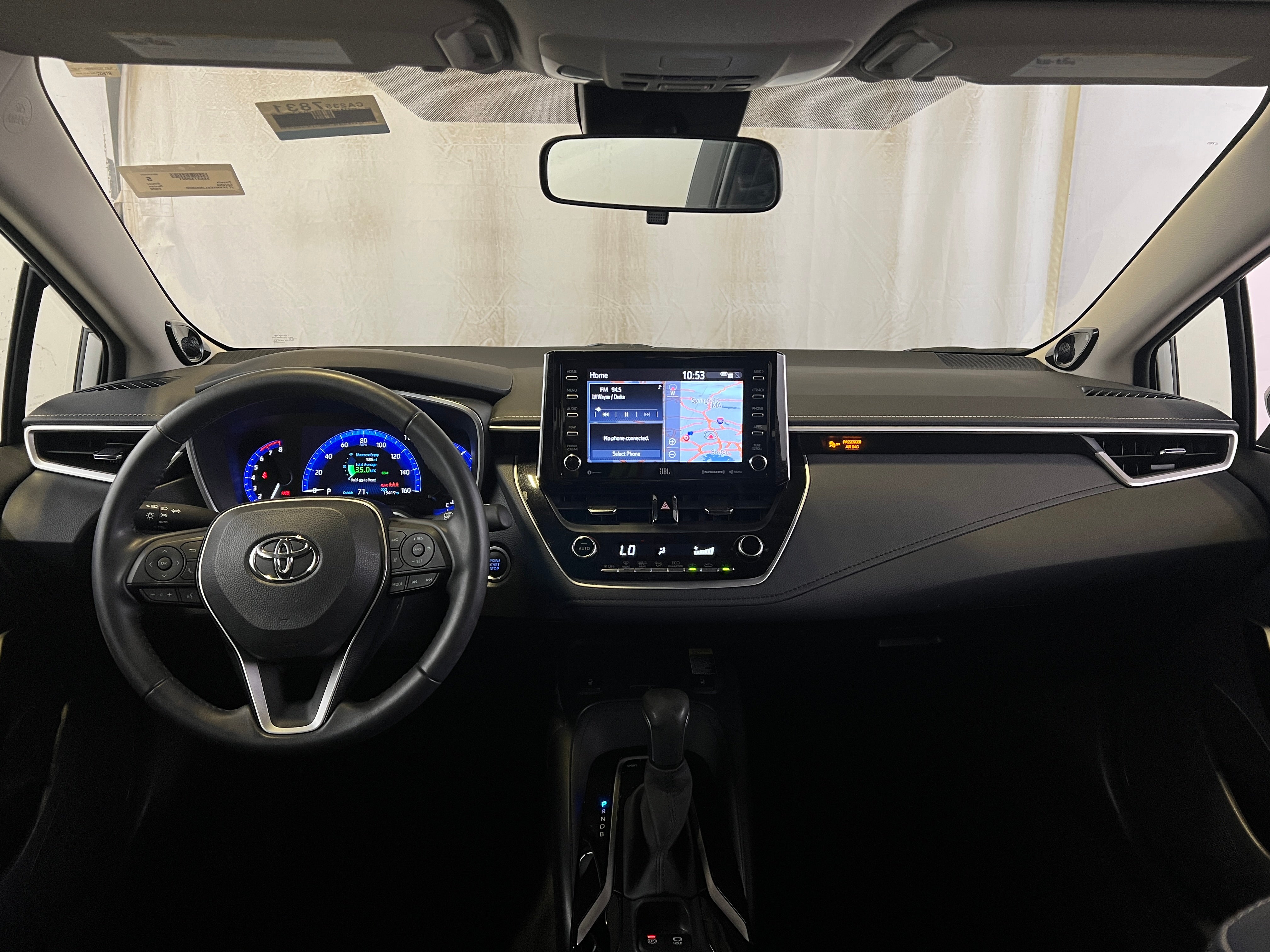 2020 Toyota Corolla XLE 2