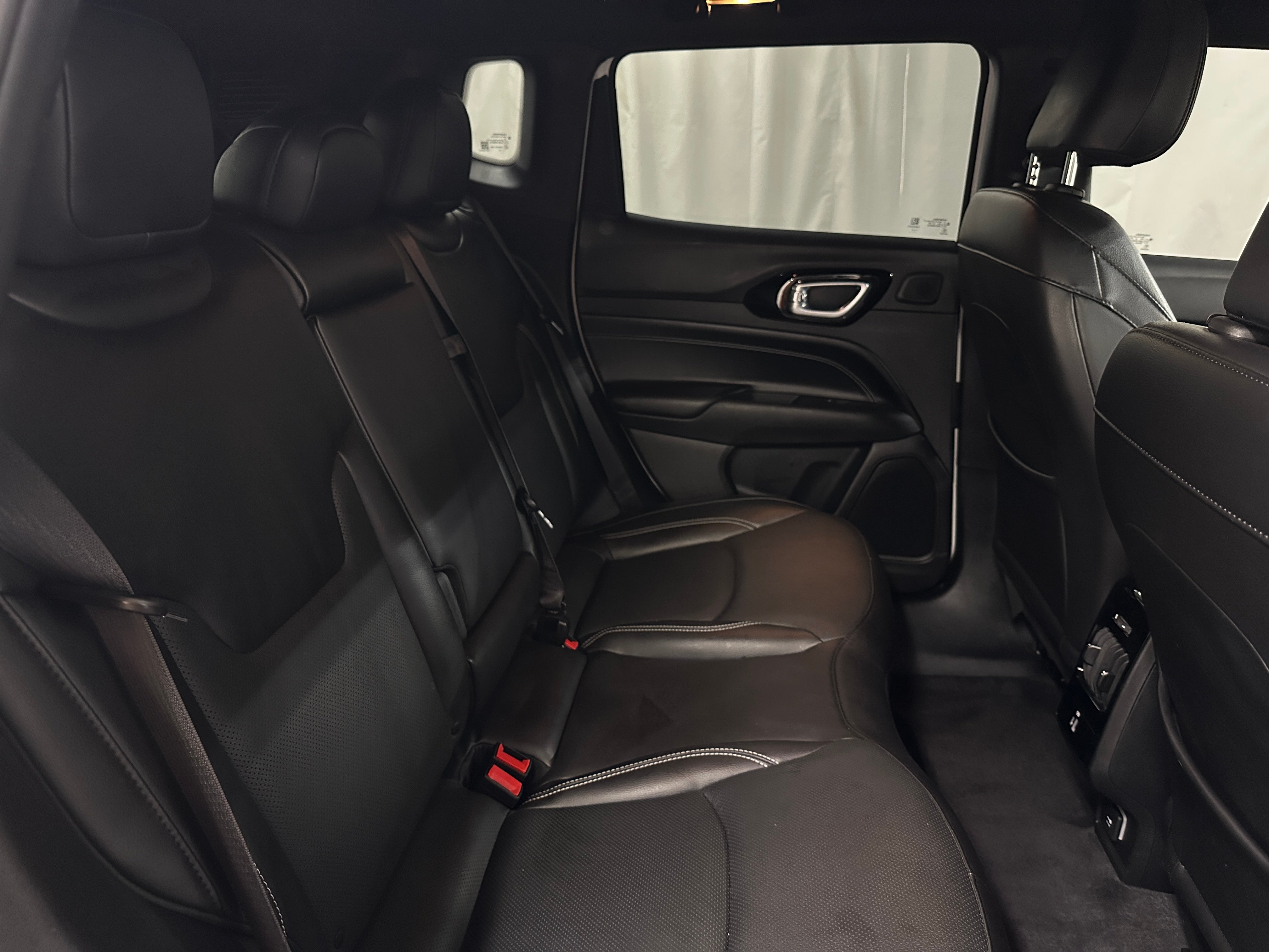 2023 Jeep Compass High Altitude 5