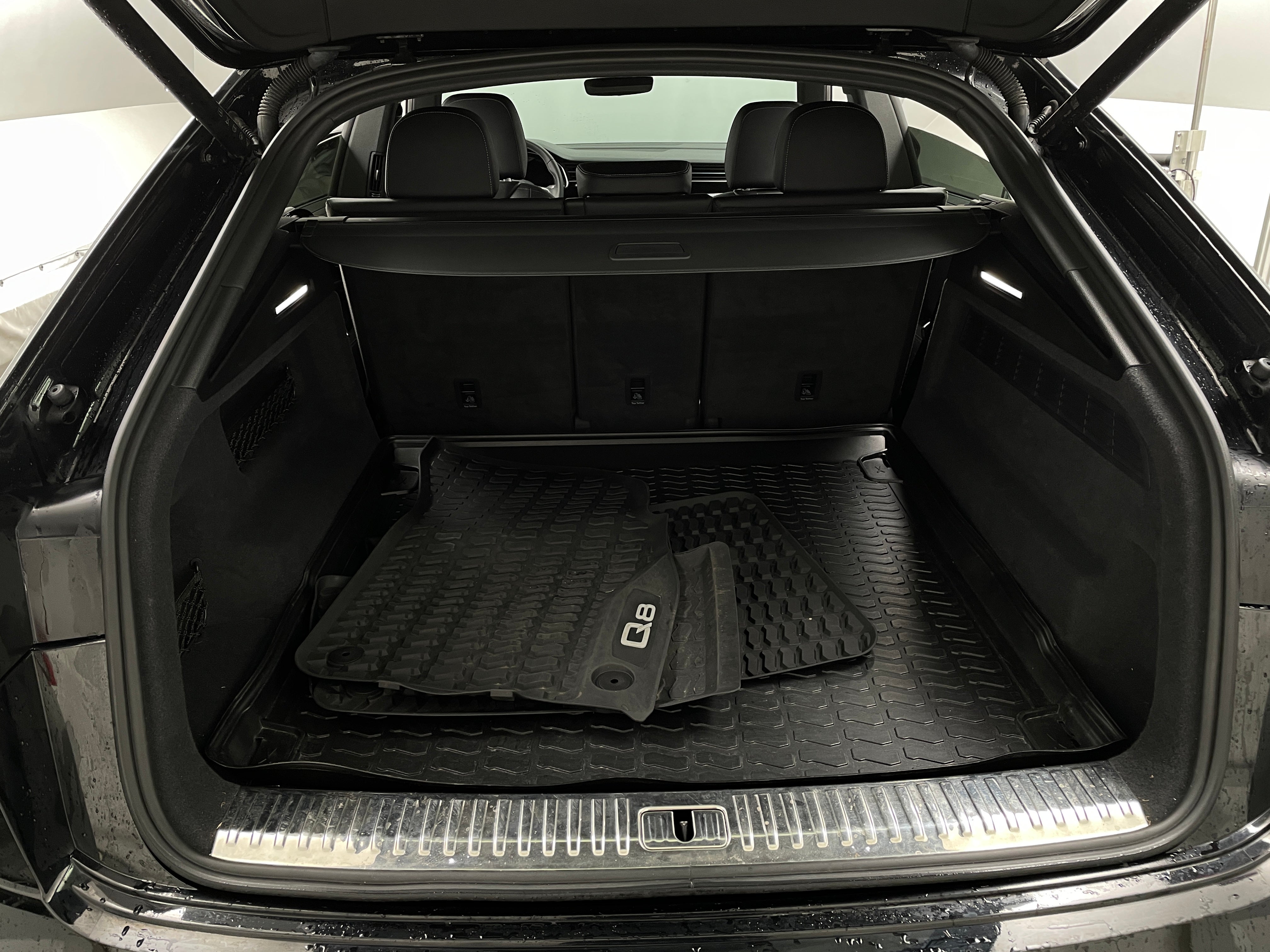 2022 Audi Q8 Premium Plus 6