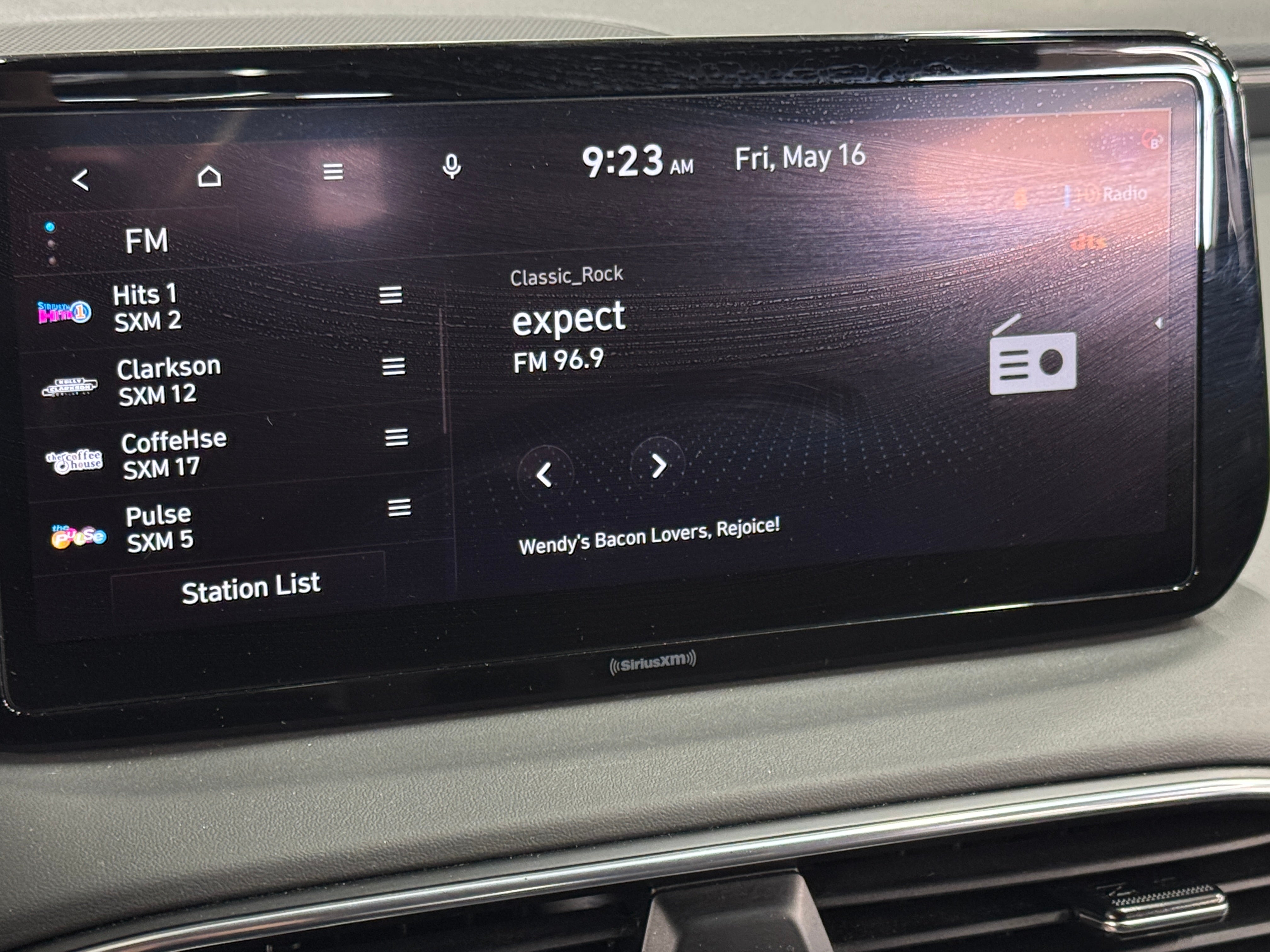 2023 Hyundai Santa Fe SEL 4