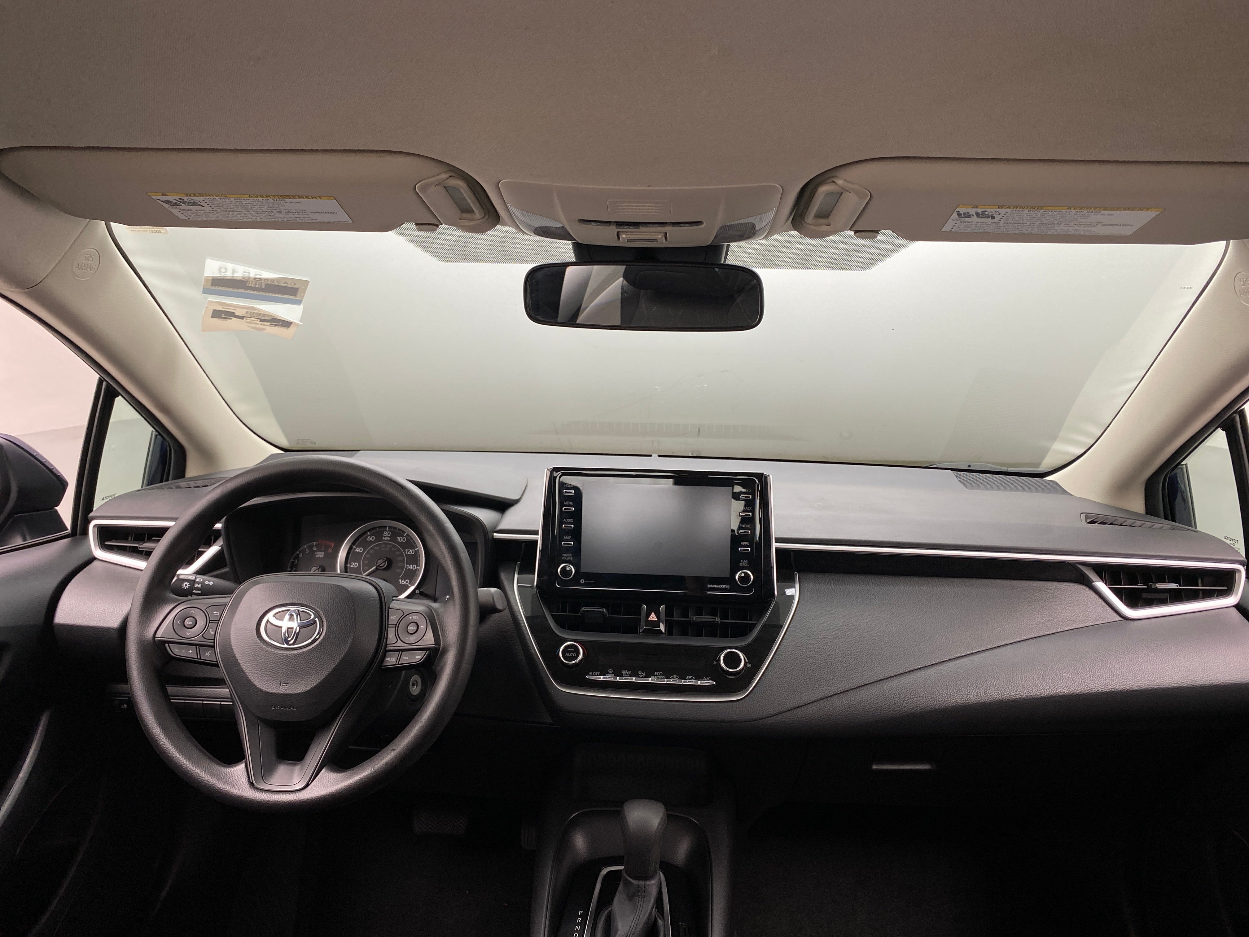 2021 Toyota Corolla LE 3
