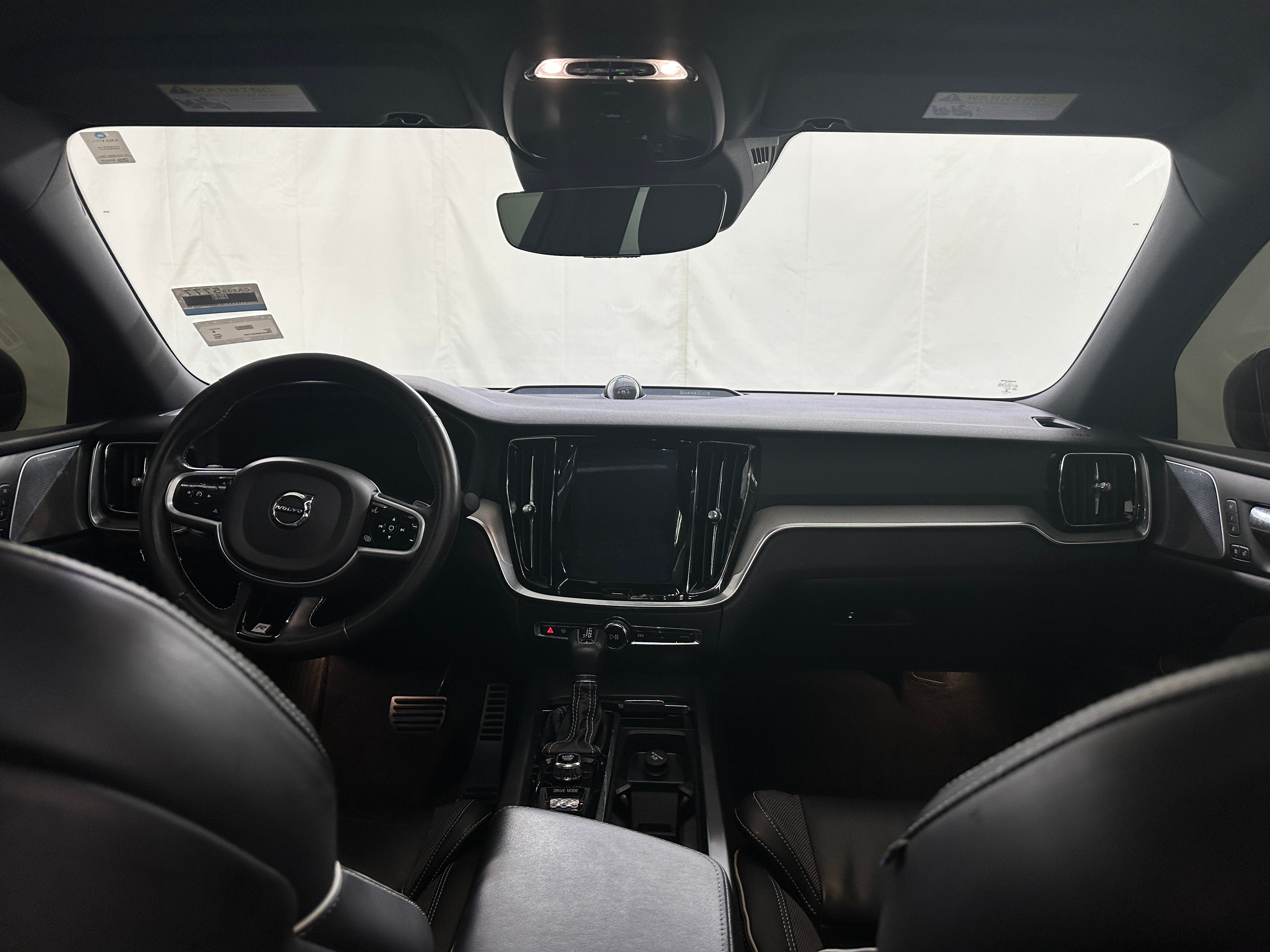 2019 Volvo S60 T6 R-Design 2