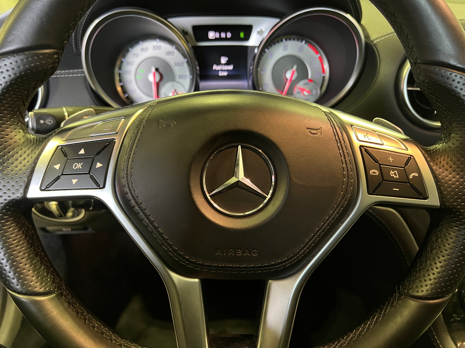 Thumbnail: 2016 Mercedes-Benz SL-Class - 4