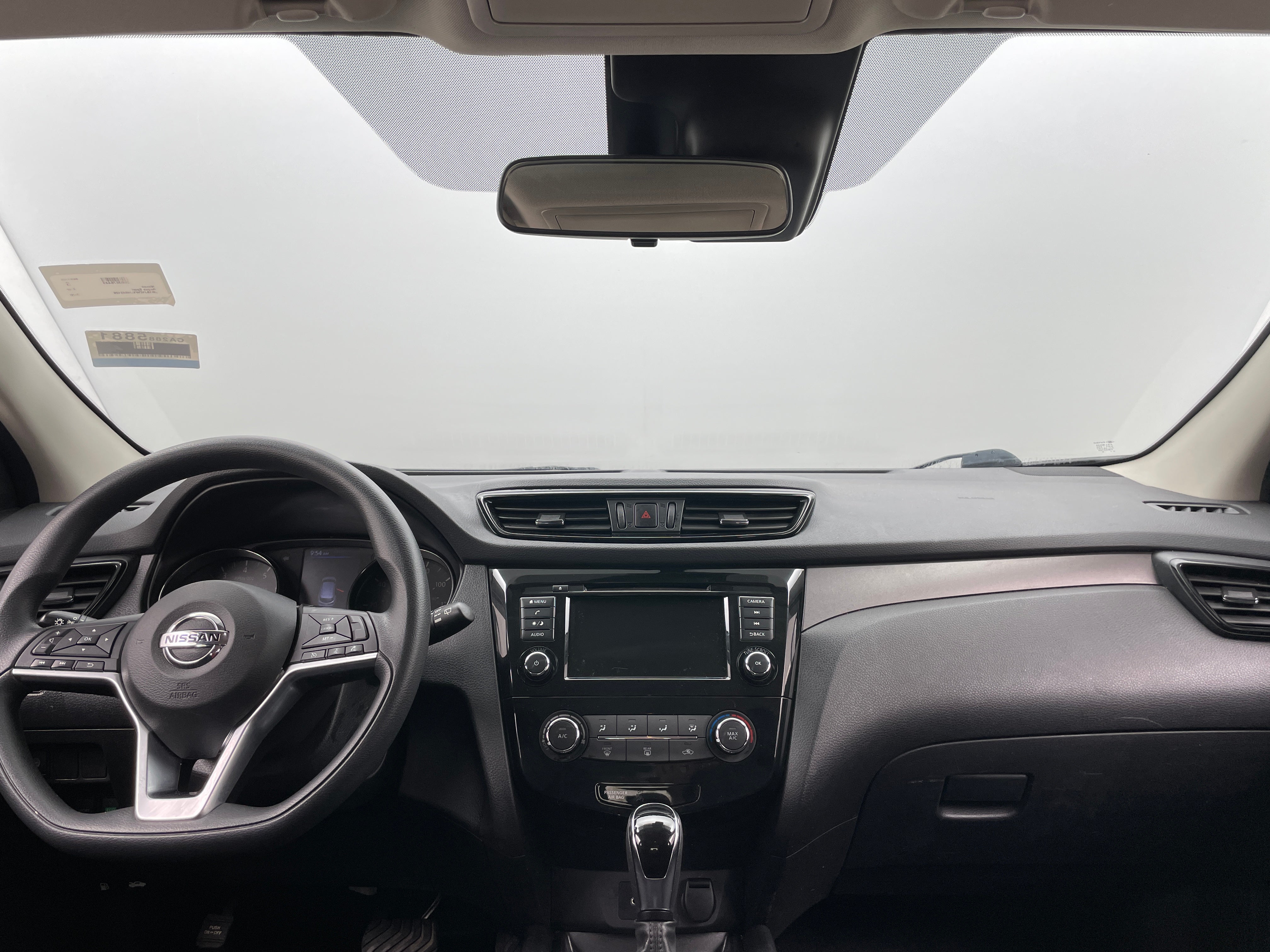 2020 Nissan Rogue Sport S 3