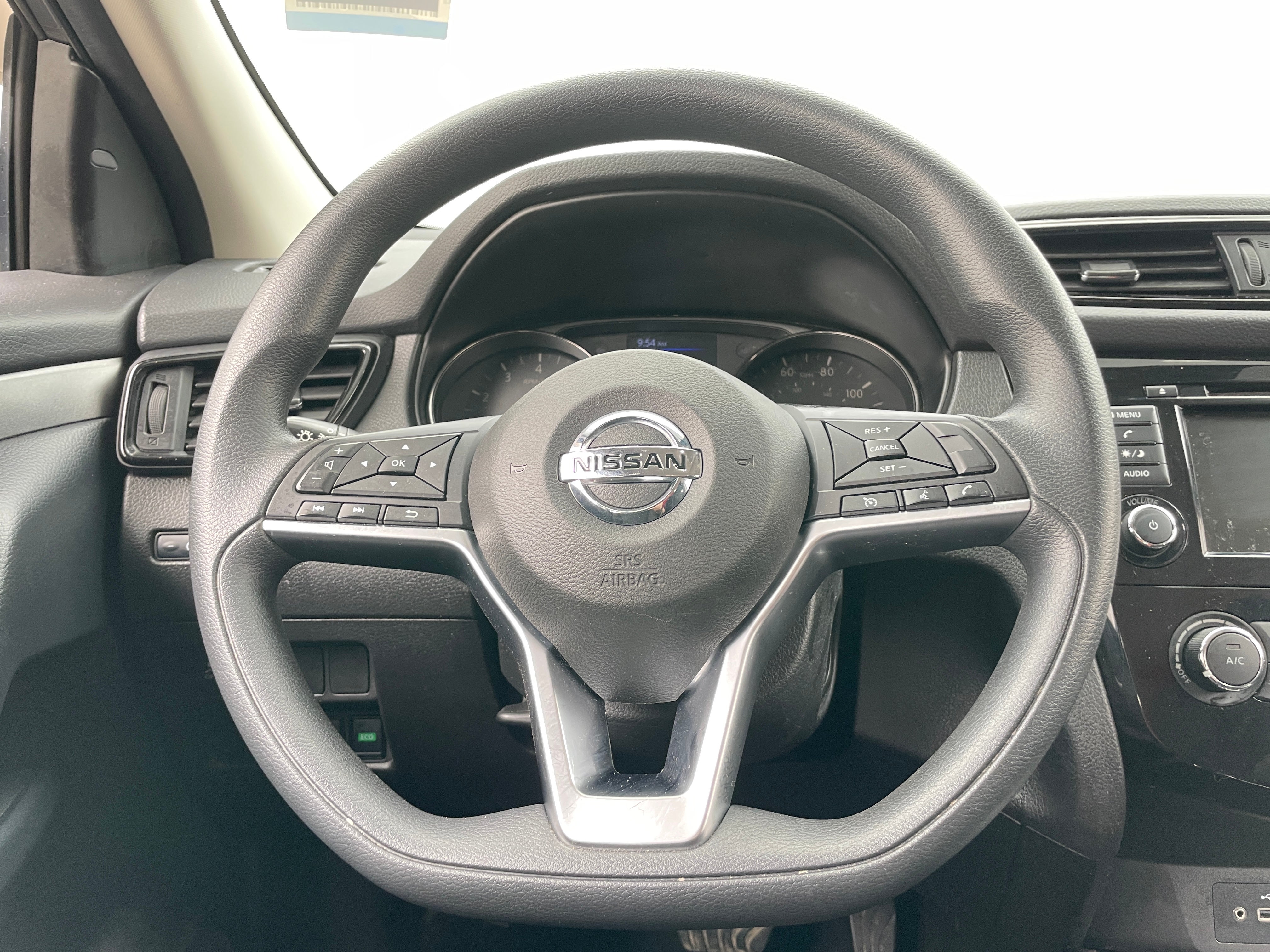 2020 Nissan Rogue Sport S 5