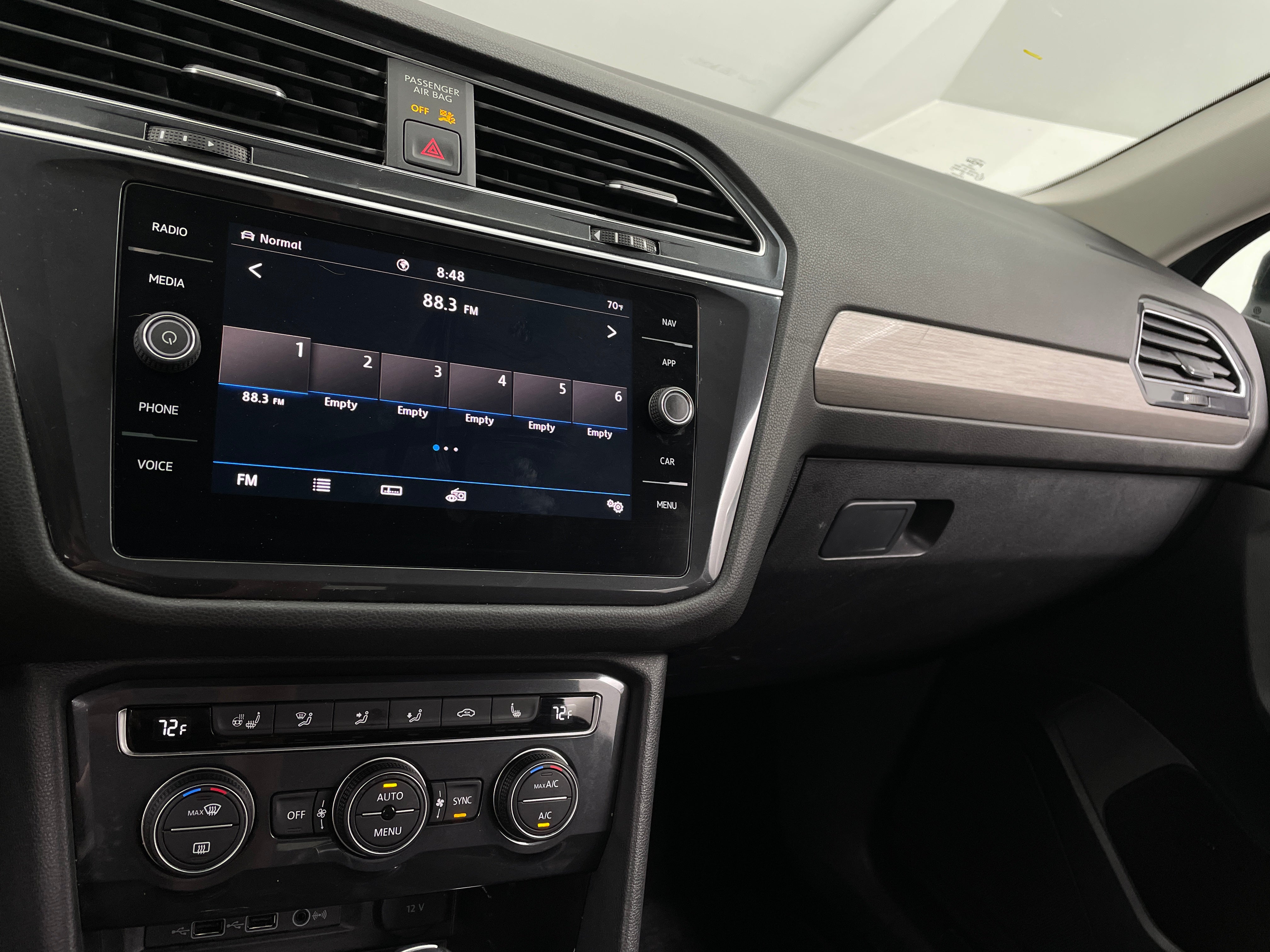 2020 Volkswagen Tiguan SEL 3