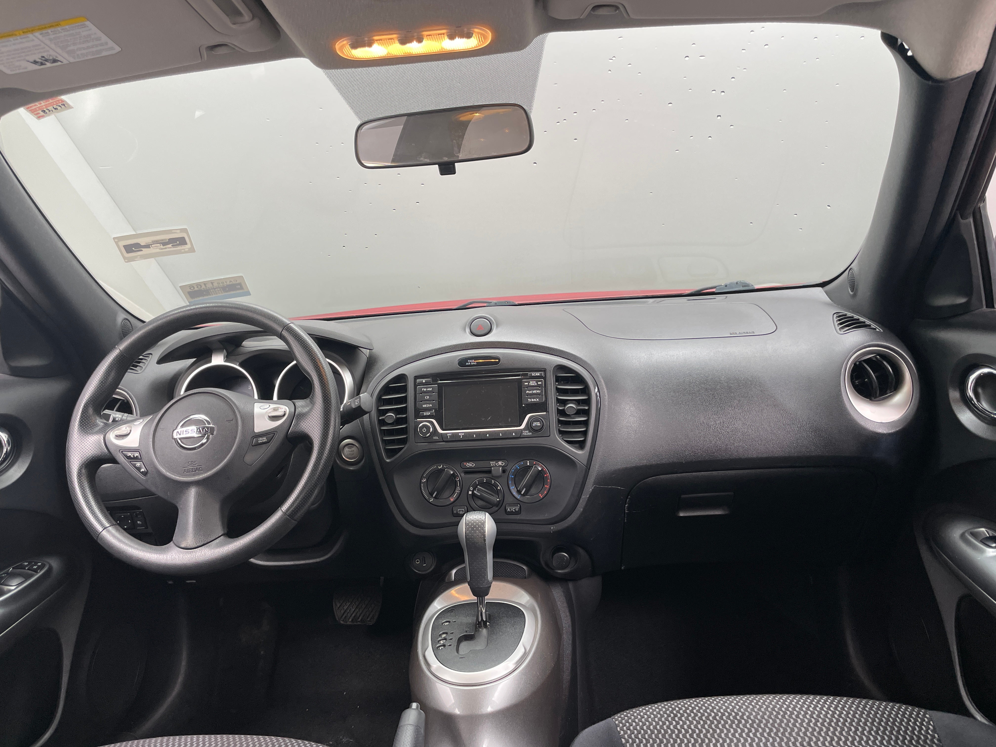 2017 Nissan Juke S 3
