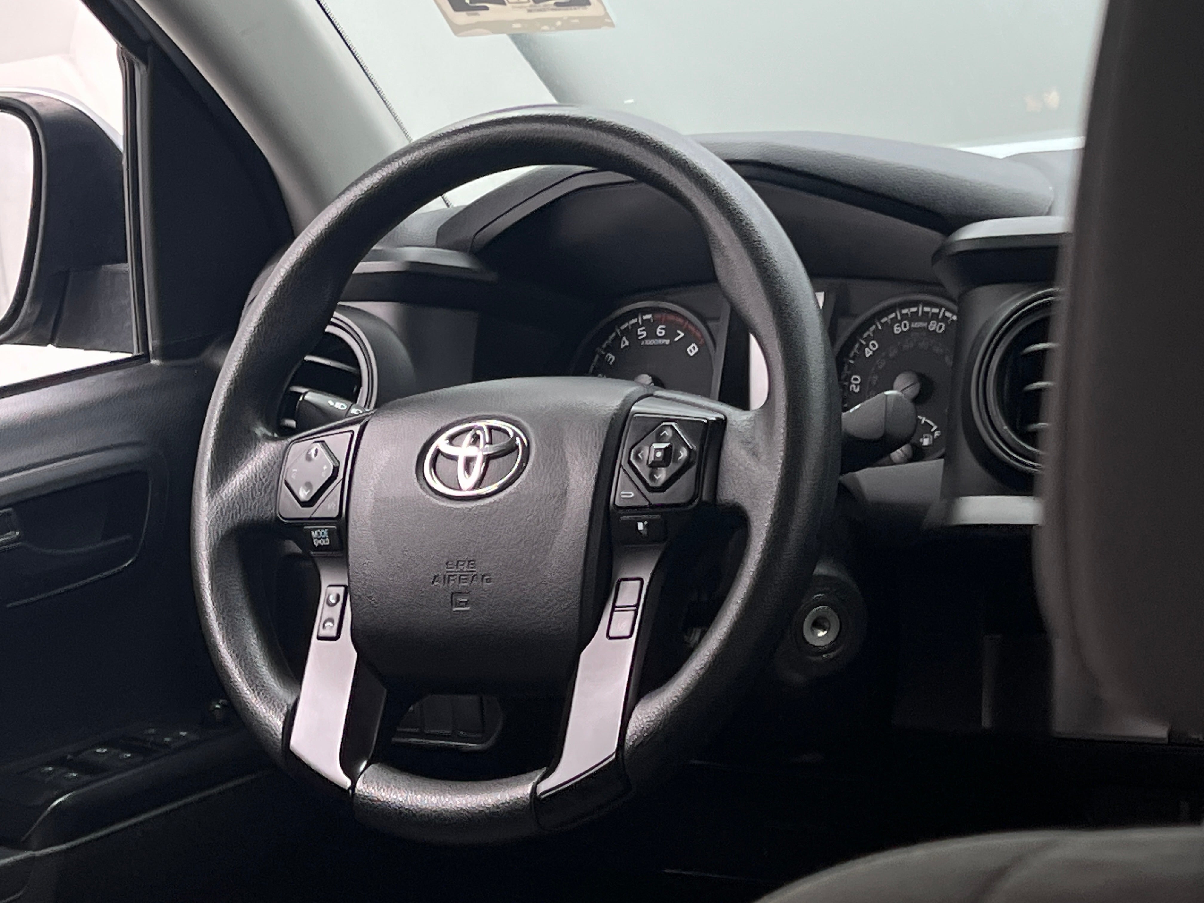 2022 Toyota Tacoma SR5 5
